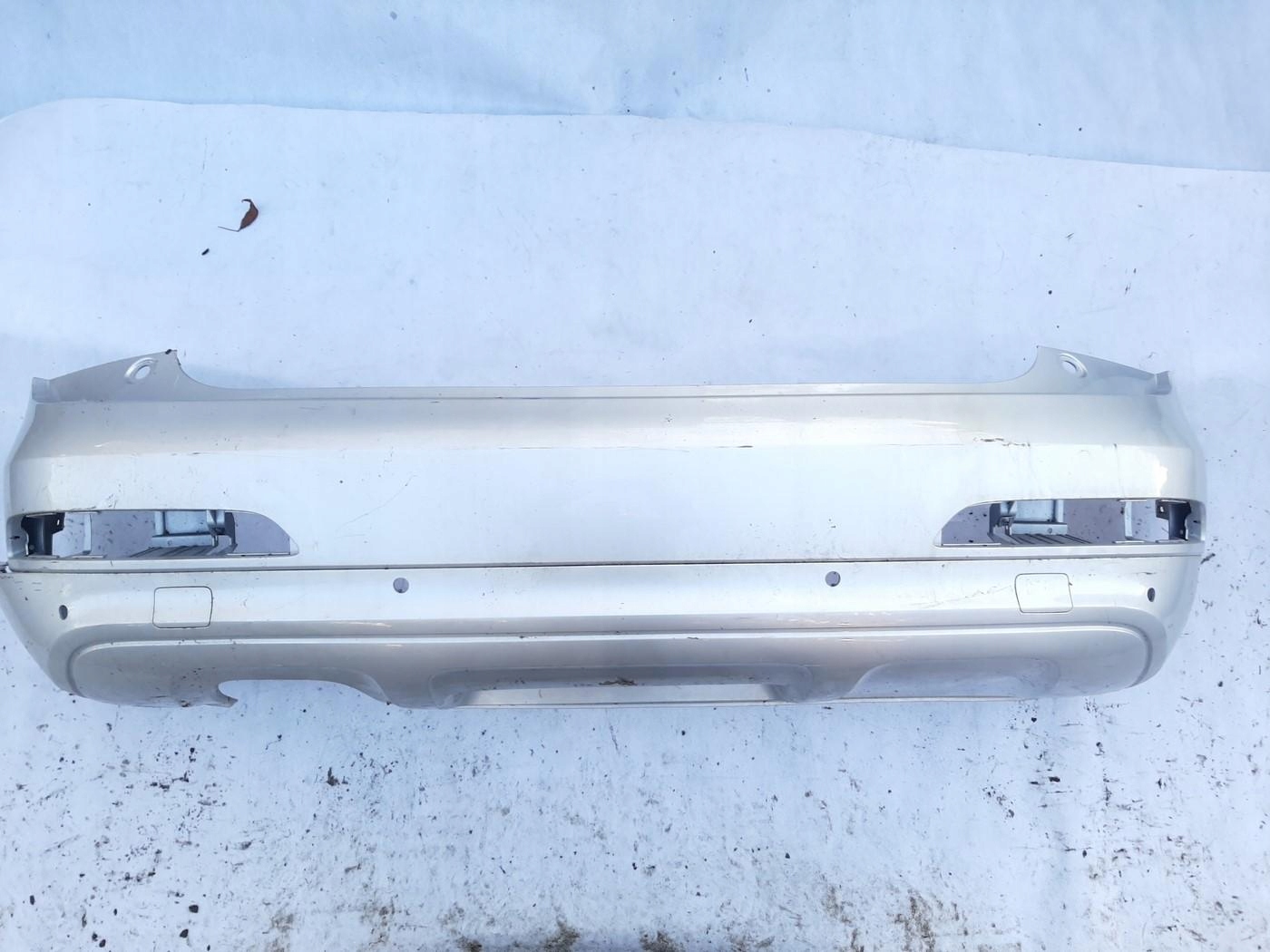AUDI Q3 8U ZDERZAK TYLNY TYŁ 8U0807385A