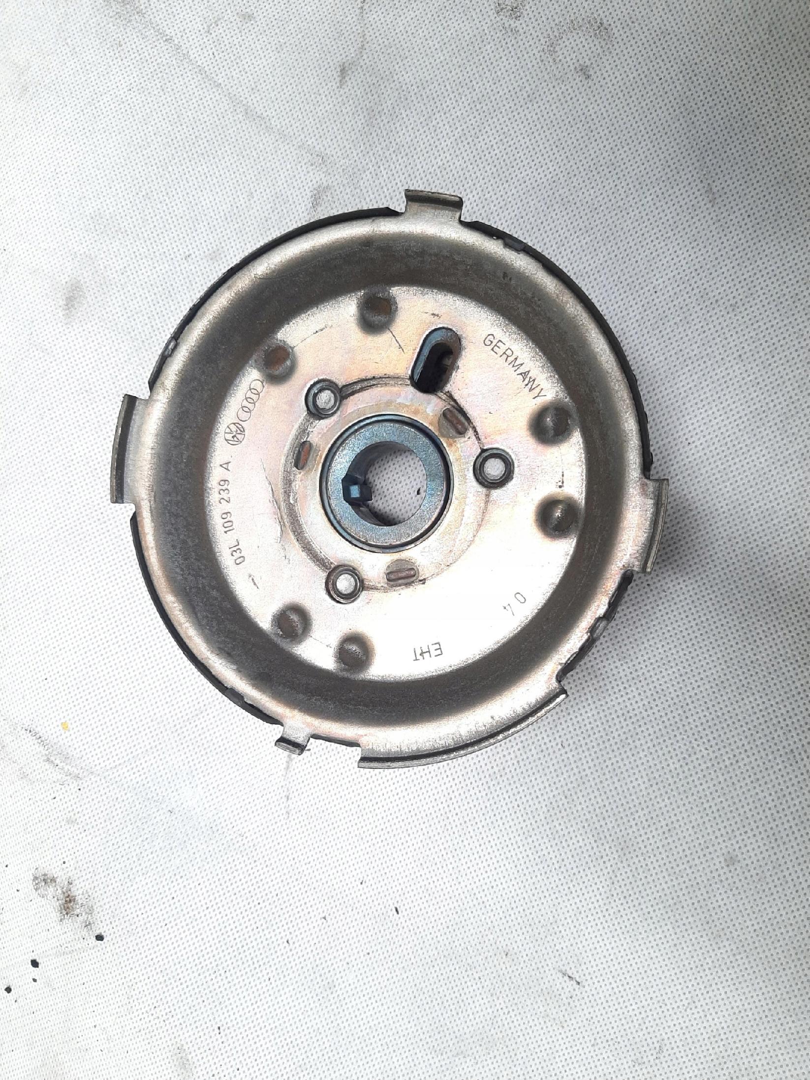 VW PASSAT B6 KOŁO ZĘBATE WAŁKA ROZRZĄDU 2.0 TDI 038109111E 03L109239A