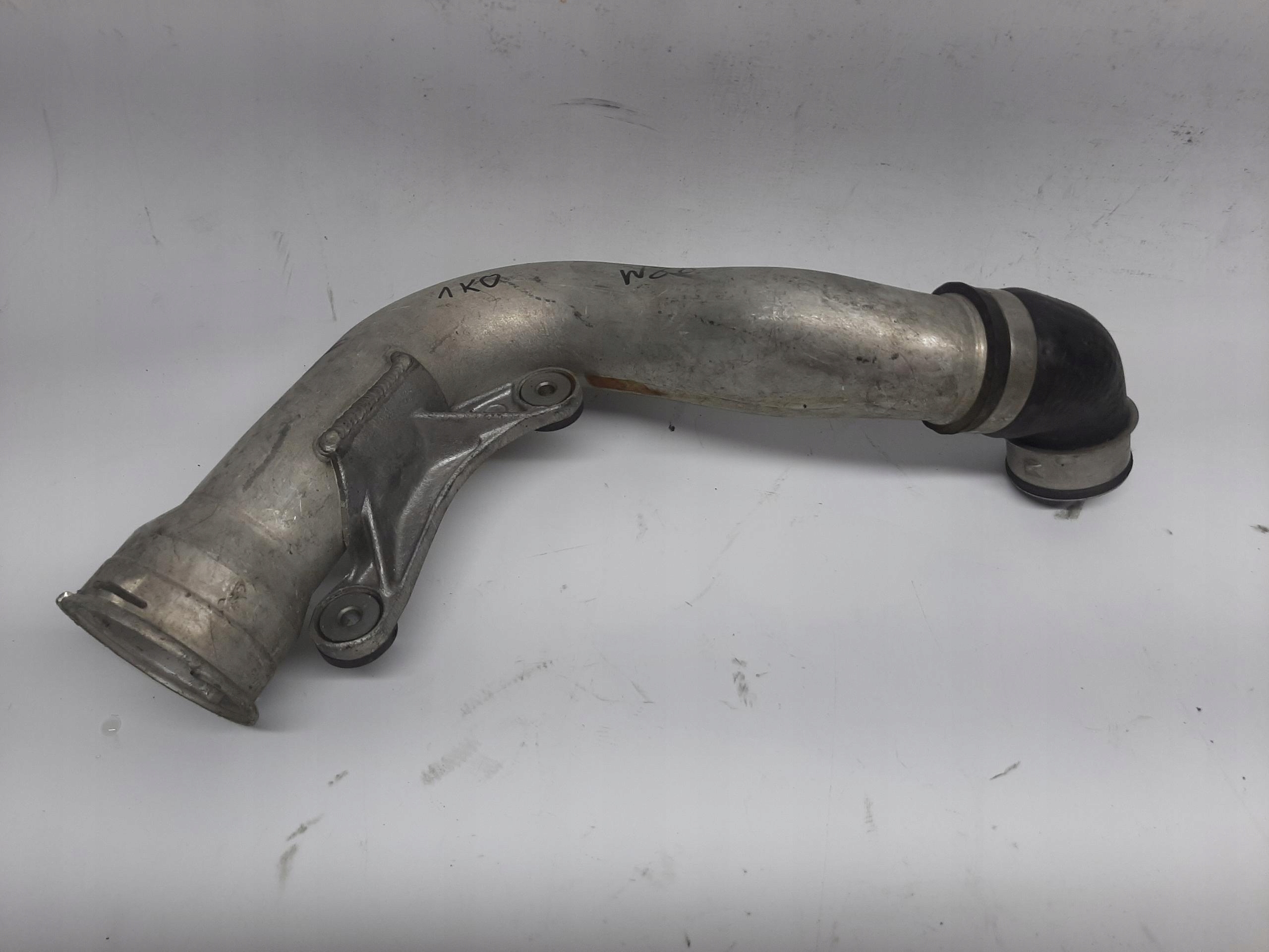 VW GOLF V AUDI A3 8P WĄŻ RURA PRZEWÓD INTERCOOLERA WĄŻ PRZEWÓD INTERCOOLERA