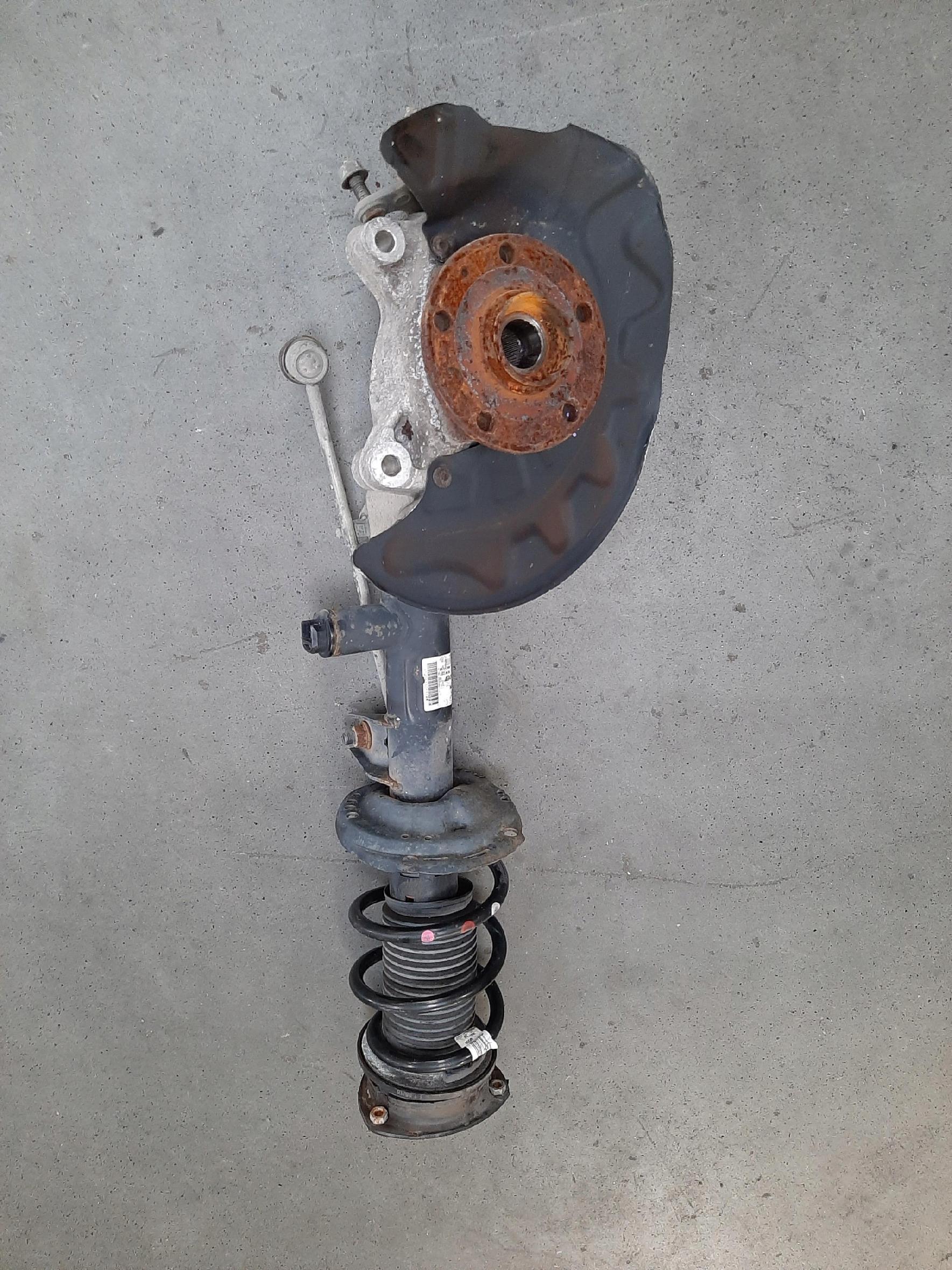 VW PASSAT B8 ZWROTNICA PIASTA PRAWY PRZÓD PRZEDNIA 5Q0407258A