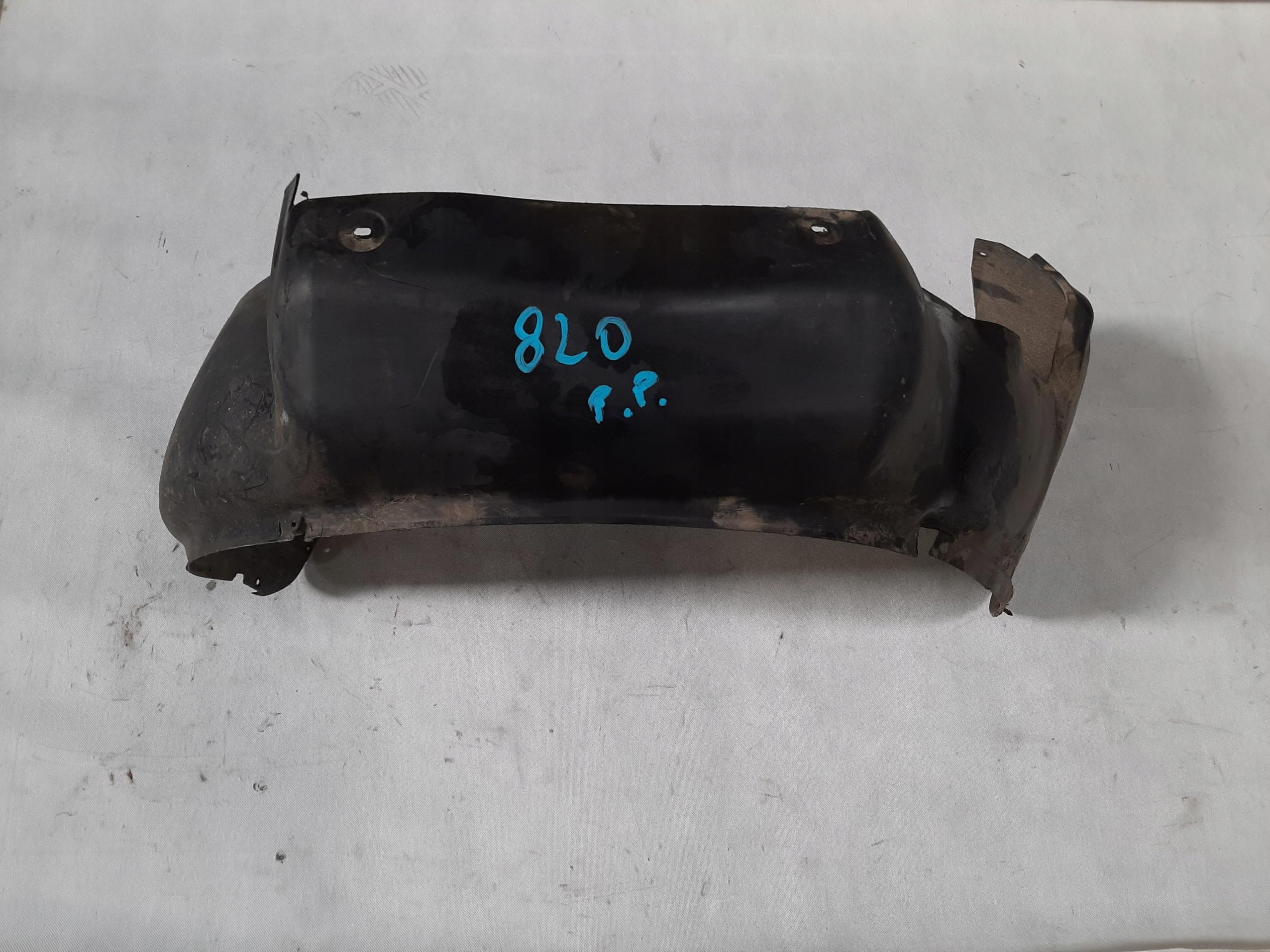 AUDI A3 8L LIFT NADKOLE OSŁONA PRZECIWBŁOTNA PRAWY PRZÓD 8L0821172B