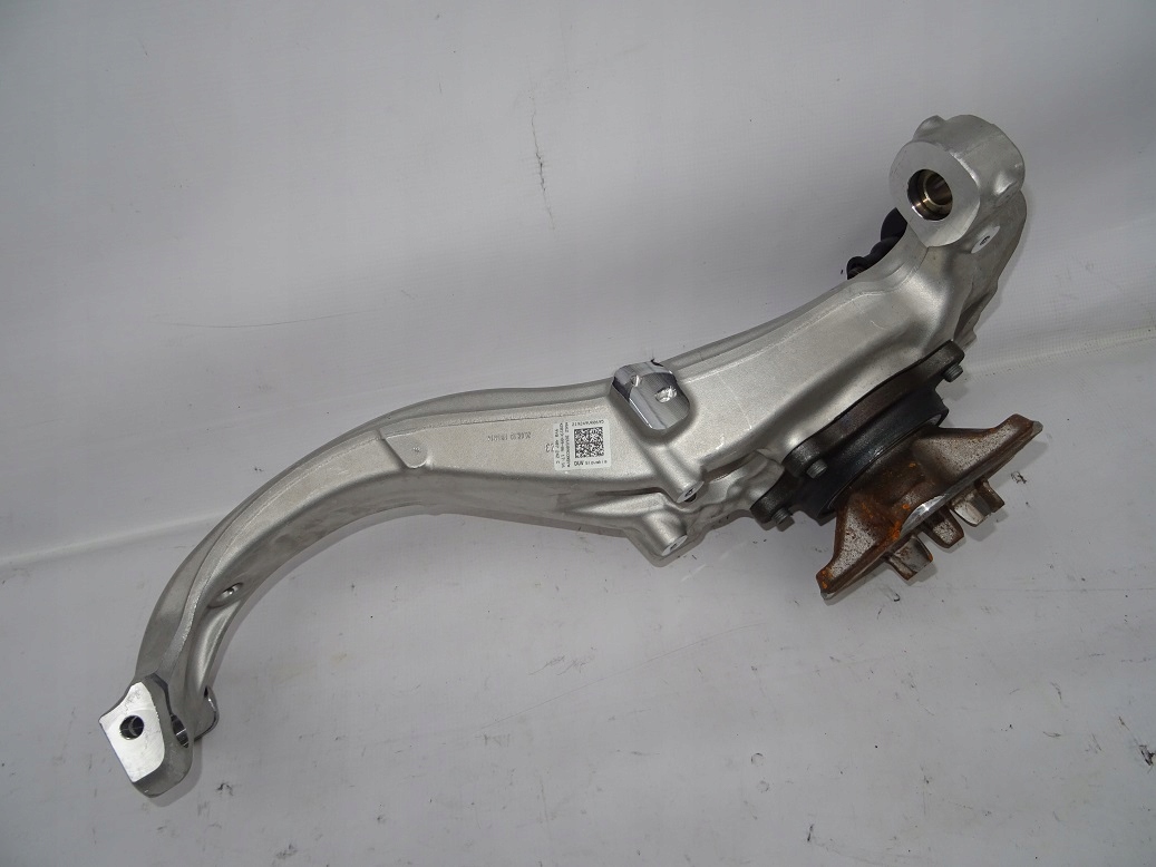 PORSCHE CAYENNE E3 zwrotnica piasta PRAWA 9Y0407246 9Y0407242C