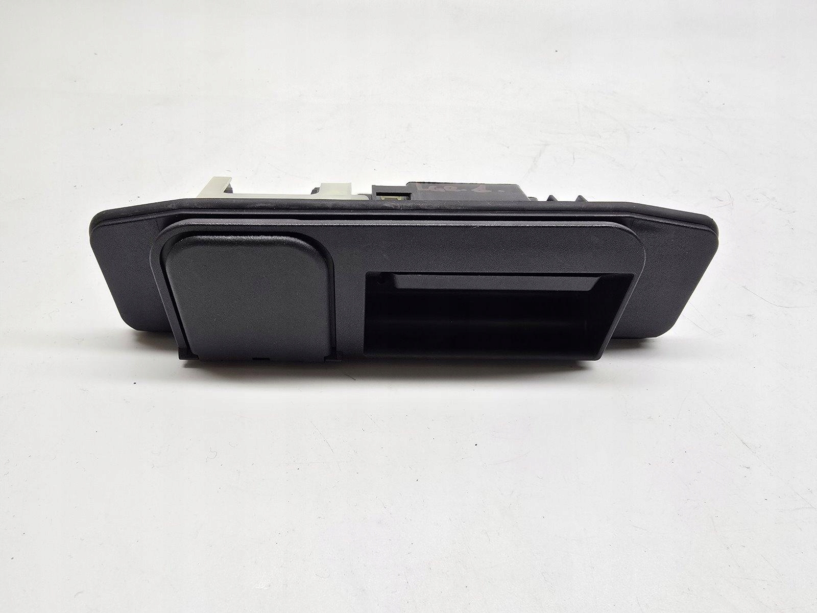 MERCEDES W213 KLAMKA MIKROSTYK KAMERA COFANIA KLAPY TYŁ A0997504200