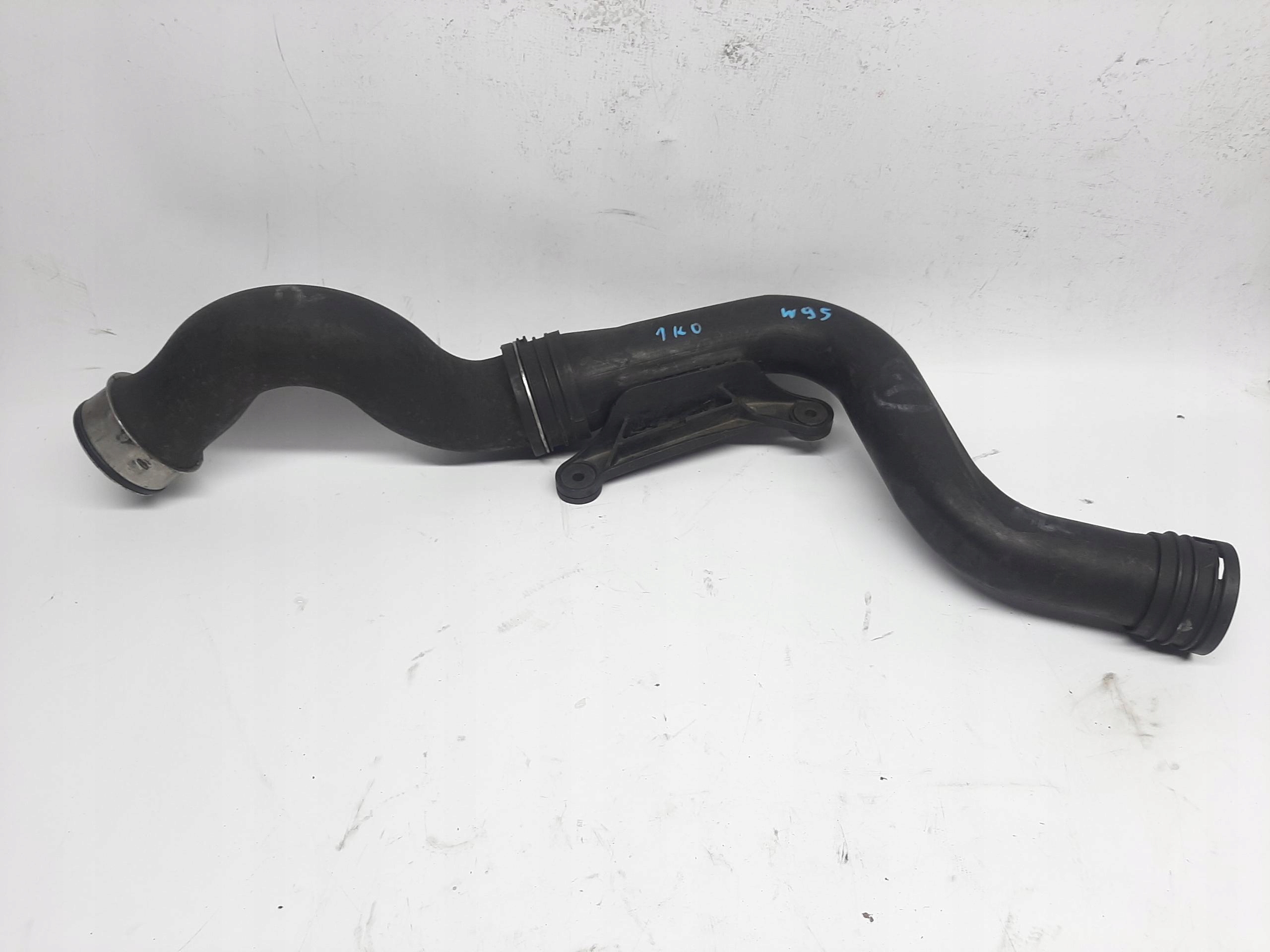 VW PASSAT B6 SEAT LEON II 1.9 TDI WĄŻ RURA PRZEWÓD INTERCOOLERA 1K0145762P