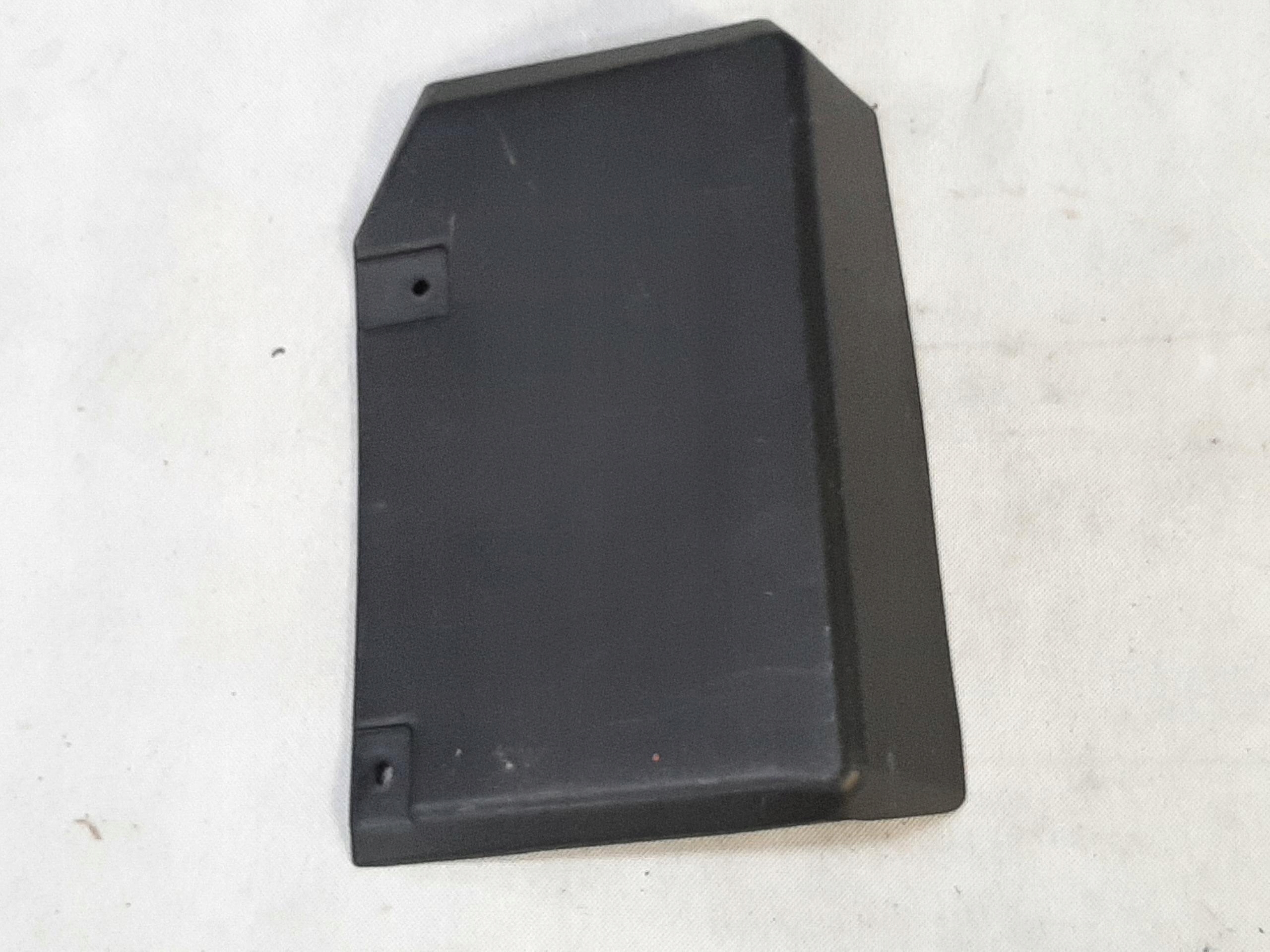 VW GOLF VII 7 5G PLASTIK OSŁONA WZMACNIACZA 5G0972135