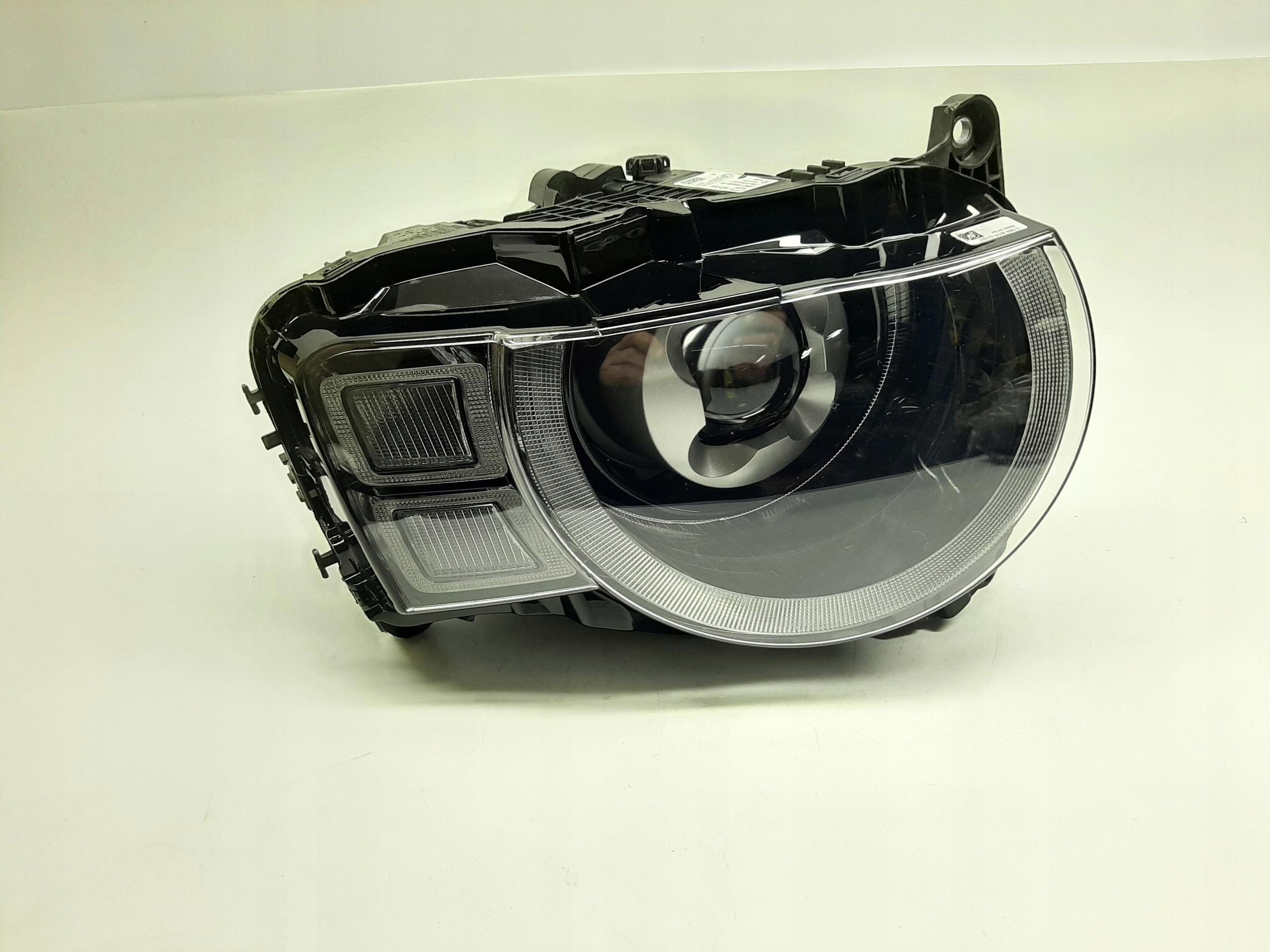 LAND ROVER DEFENDER L663 REFLEKTOR LAMPA PRAWY PRZÓD FULL LED L8B213W029HK