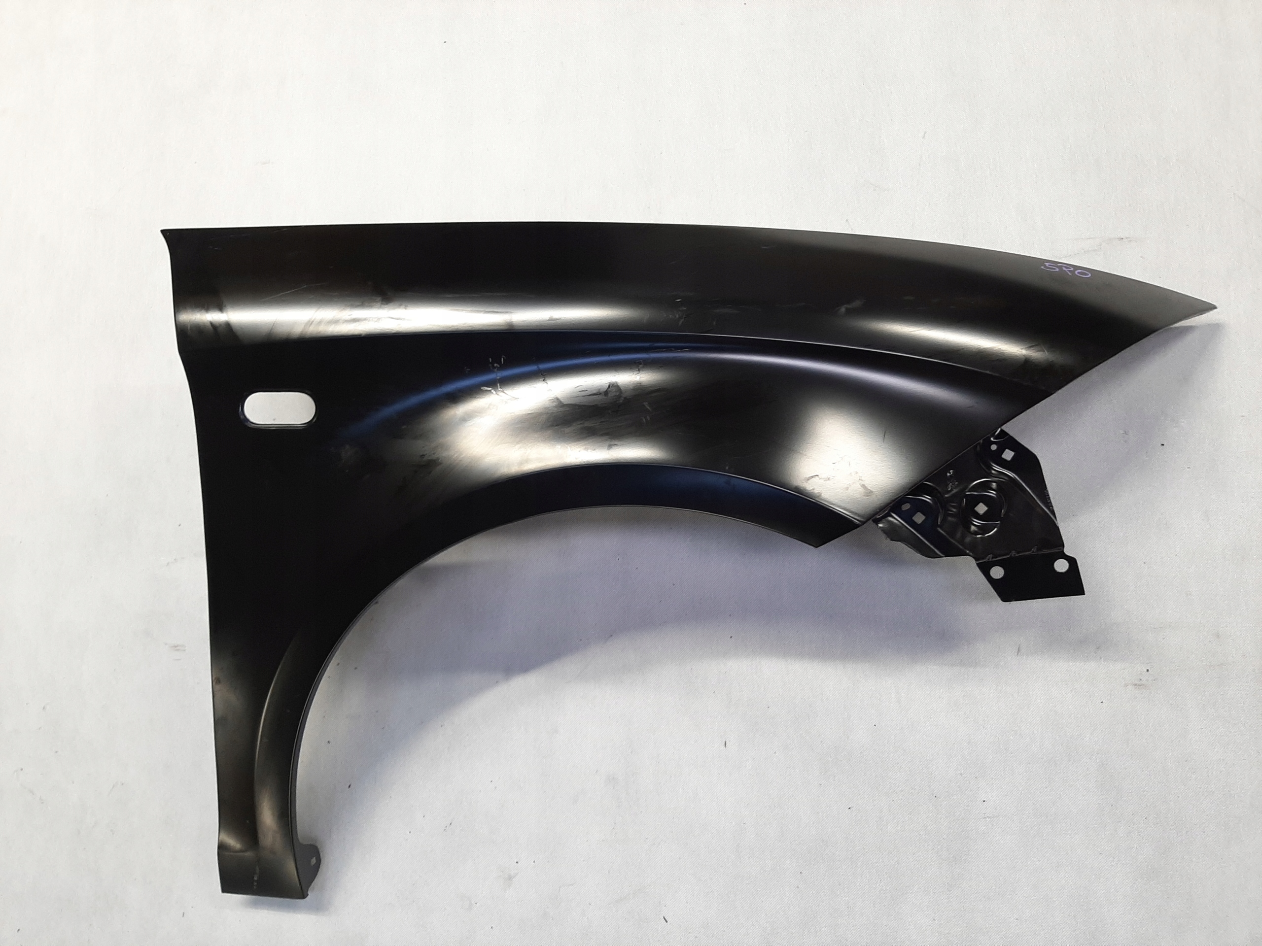 SEAT ALTEA TOLEDO POSZYCIE BŁOTNIKA BŁOTNIK PRAWY PRZEDNI PRZÓD 5P0821166B