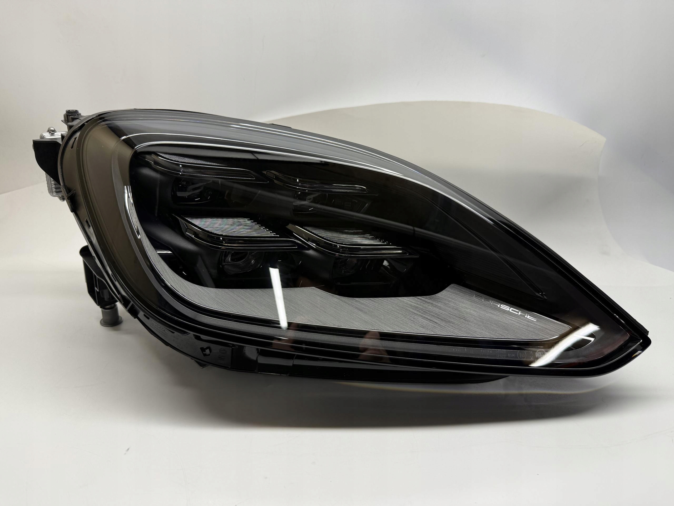 PORSCHE CAYENNE E3 LIFT REFLEKTOR LAMPA PRAWY PRZÓD LASER 9Y0941086T