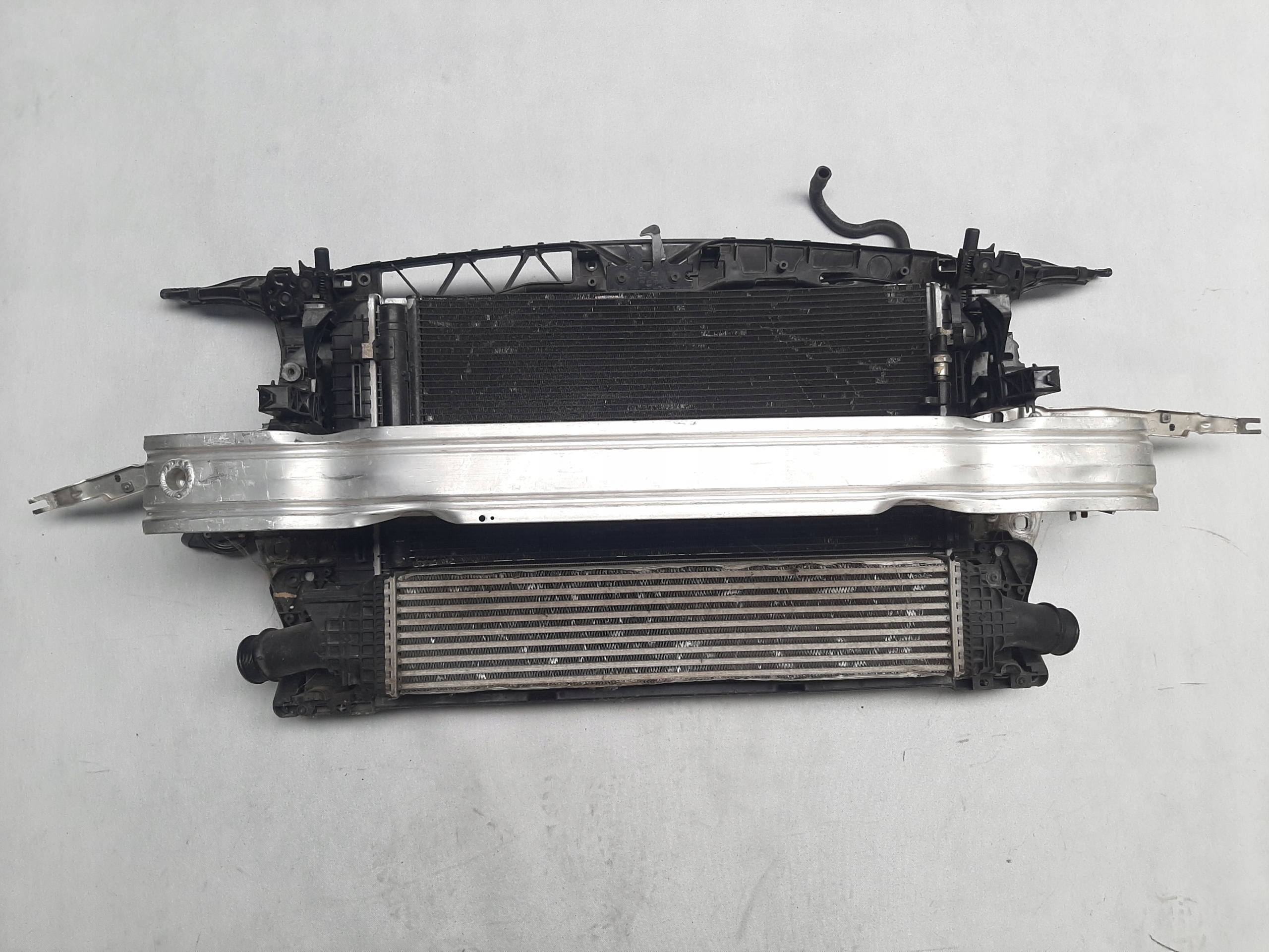 AUDI A6 C7 PAS PRZEDNI KOMPLETNY WZMOCNIENIE CZOŁOWE 4G0807133F 8K0145805P