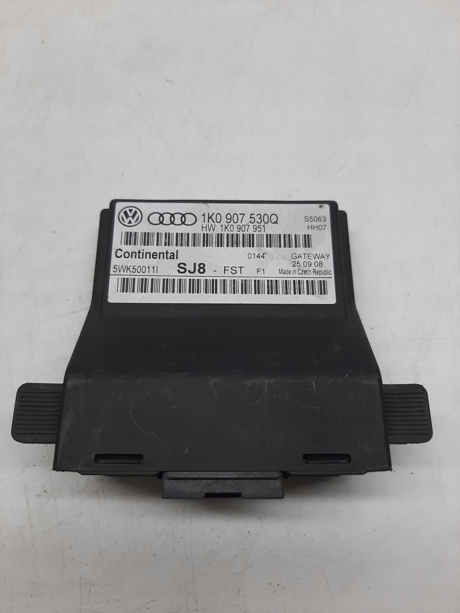 TIGUAN I AUDI A3 8P MODUŁ INTERFACE GATEWAY 1K0907530Q 1K0907951 5WK50011I