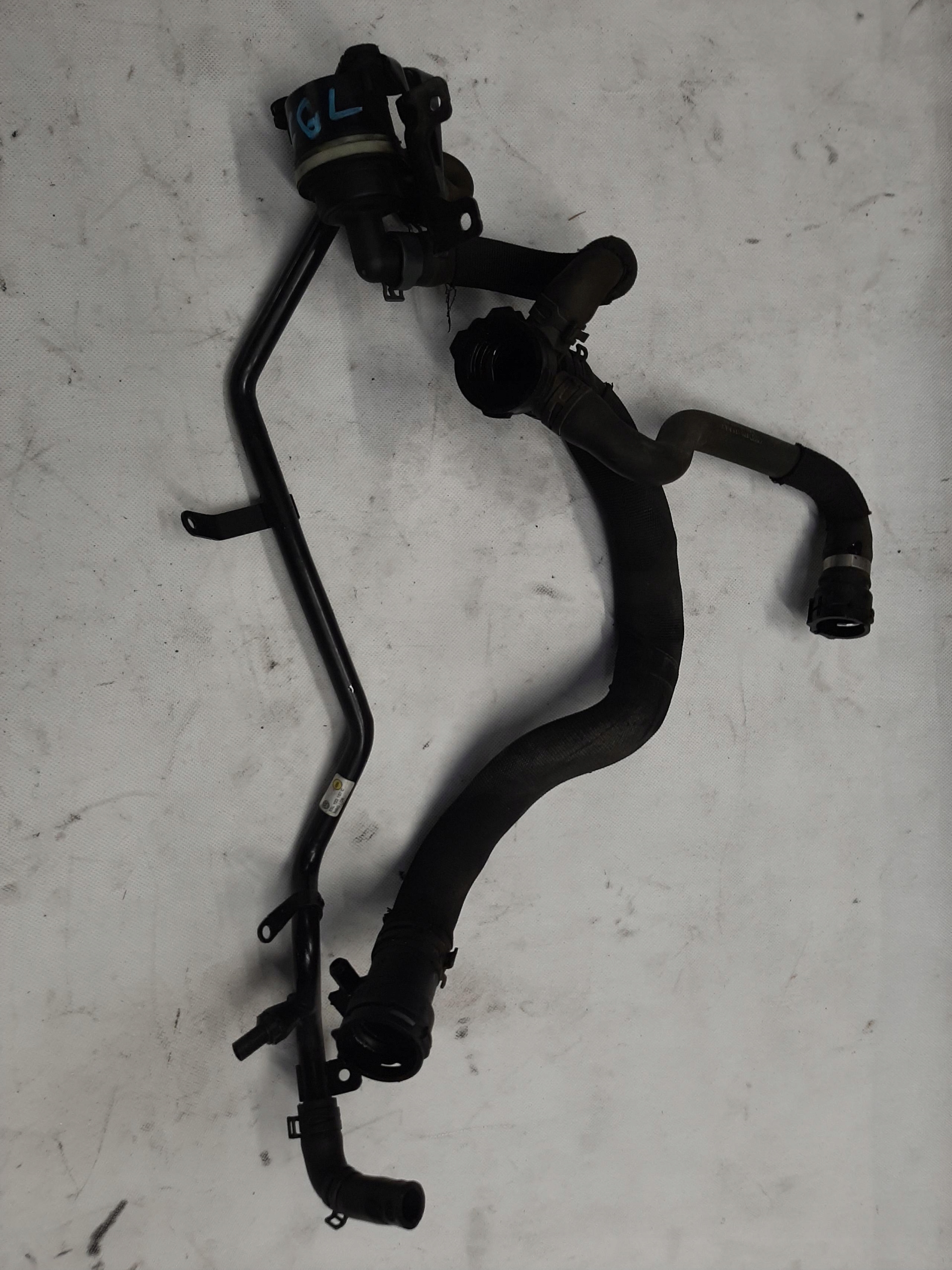AUDI Q5 8R A4 B8 2.0 TDI RURA RURKA PRZEWÓD WODY 8R0121049J 03L122157C