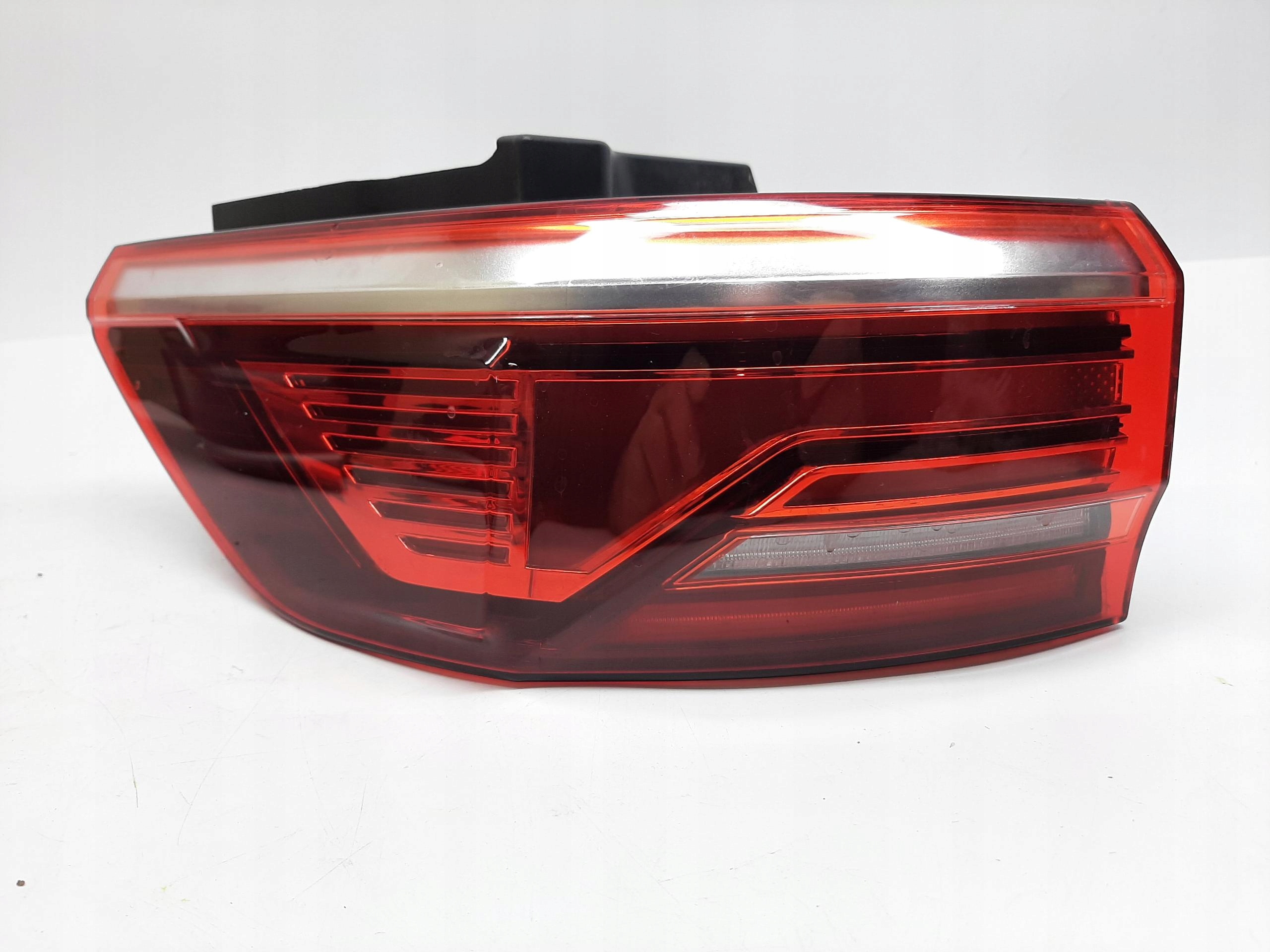 VW TRANSPORTER MULTIVAN T7 LAMPA LEWA TYLNA TYŁ LED 7T0945095B
