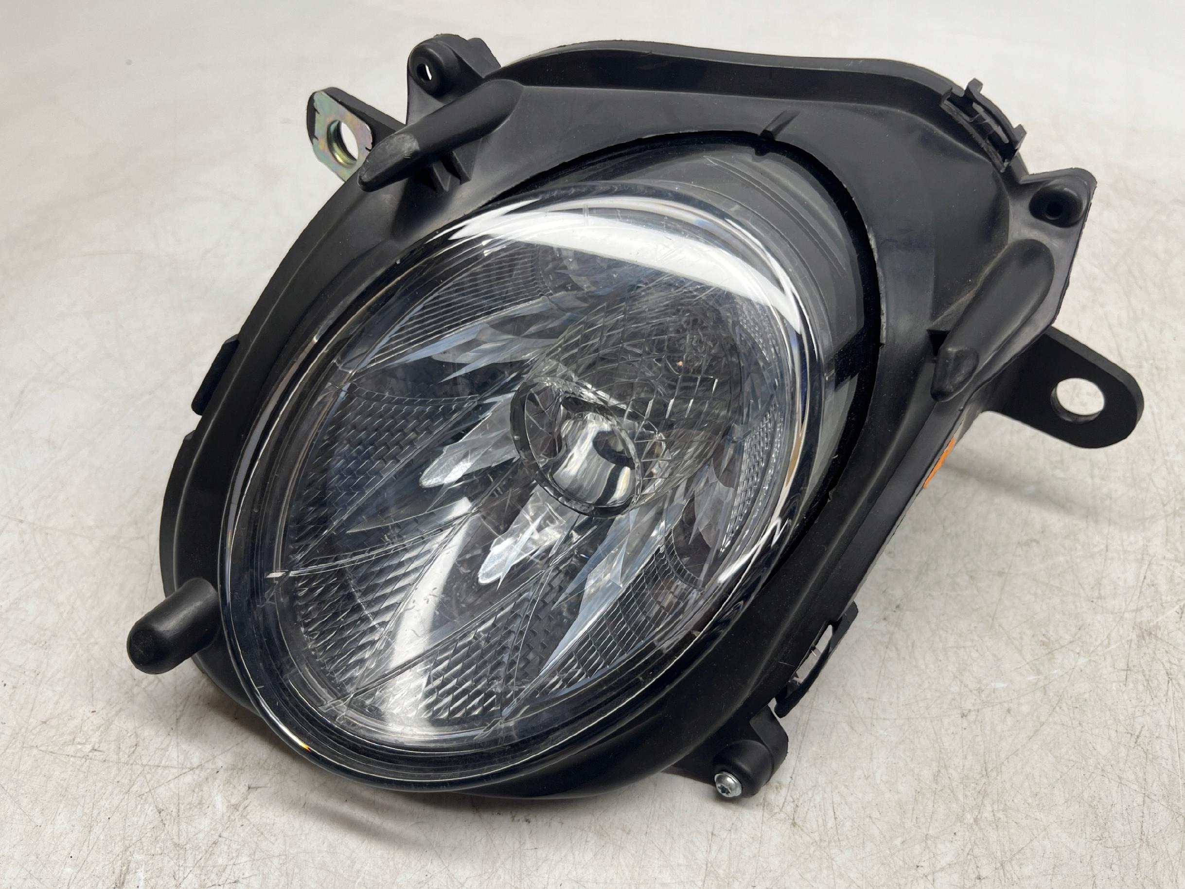 BENTLEY CONTINENTAL GT LAMPA PRAWA KIERUNKOWSKAZ DRL HALOGEN LED 3SD953042A
