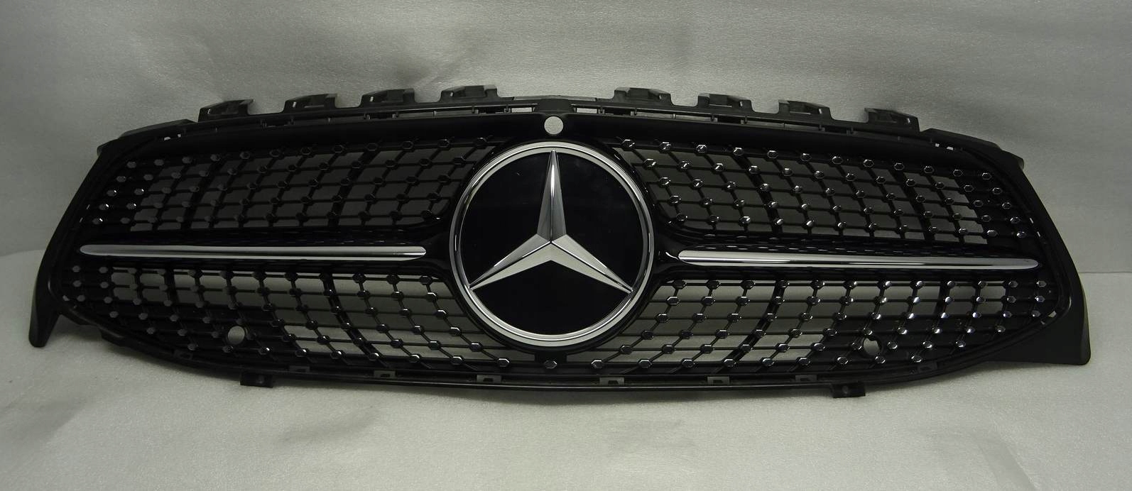 Mercedes-Benz CLA Grill Atrapa A1188880200 grill maskownica front przód