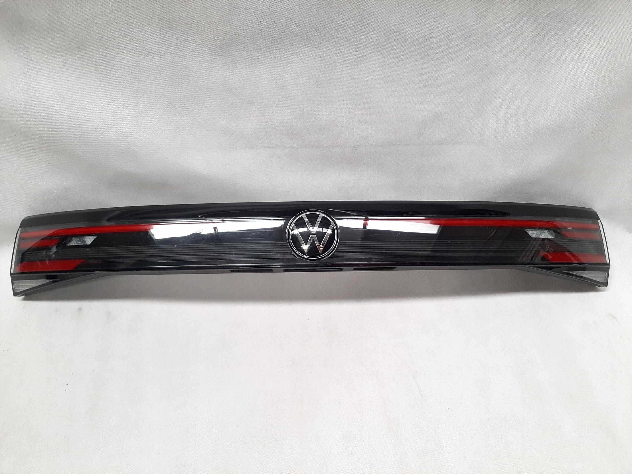 VW TAIGO BLENDA LAMPA KLAPY TYŁ LED 2G7945093