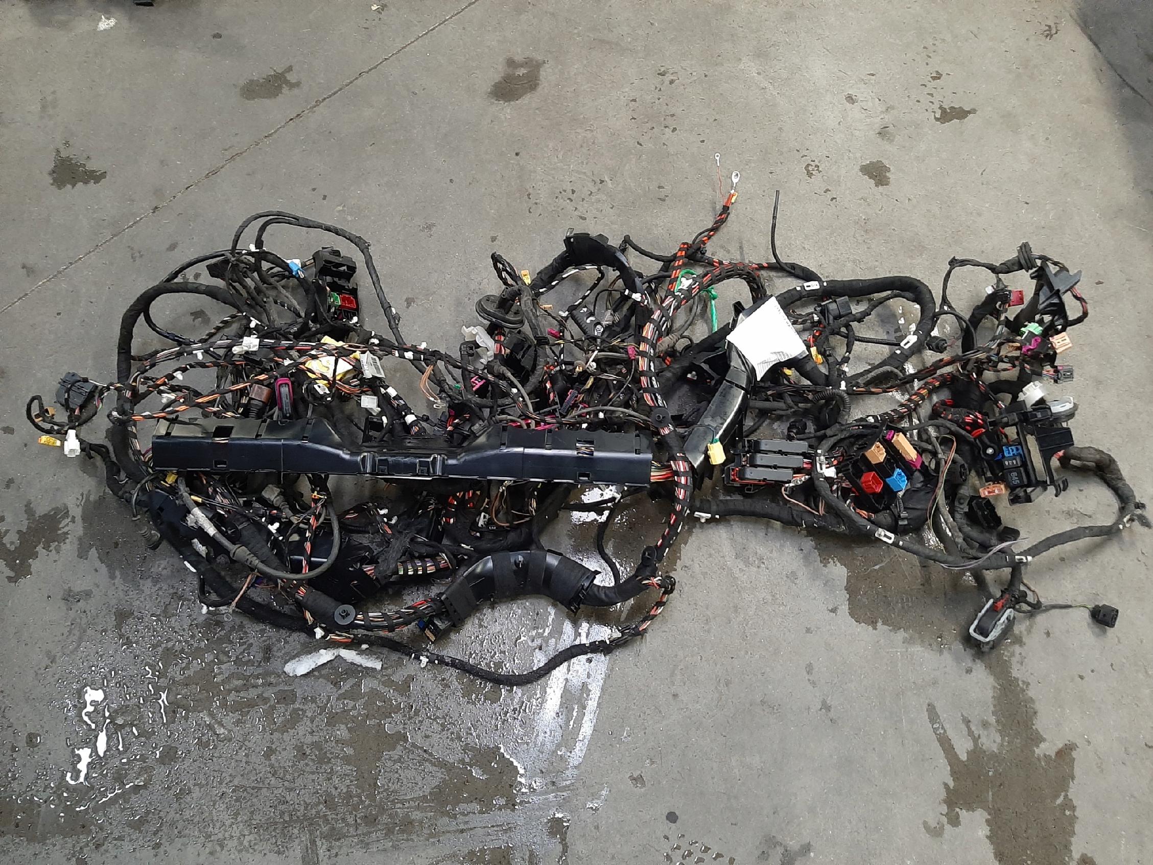 AUDI A4 B8 07-11r WIĄZKA INSTALACJA ELEKTRYCZNA CGKA