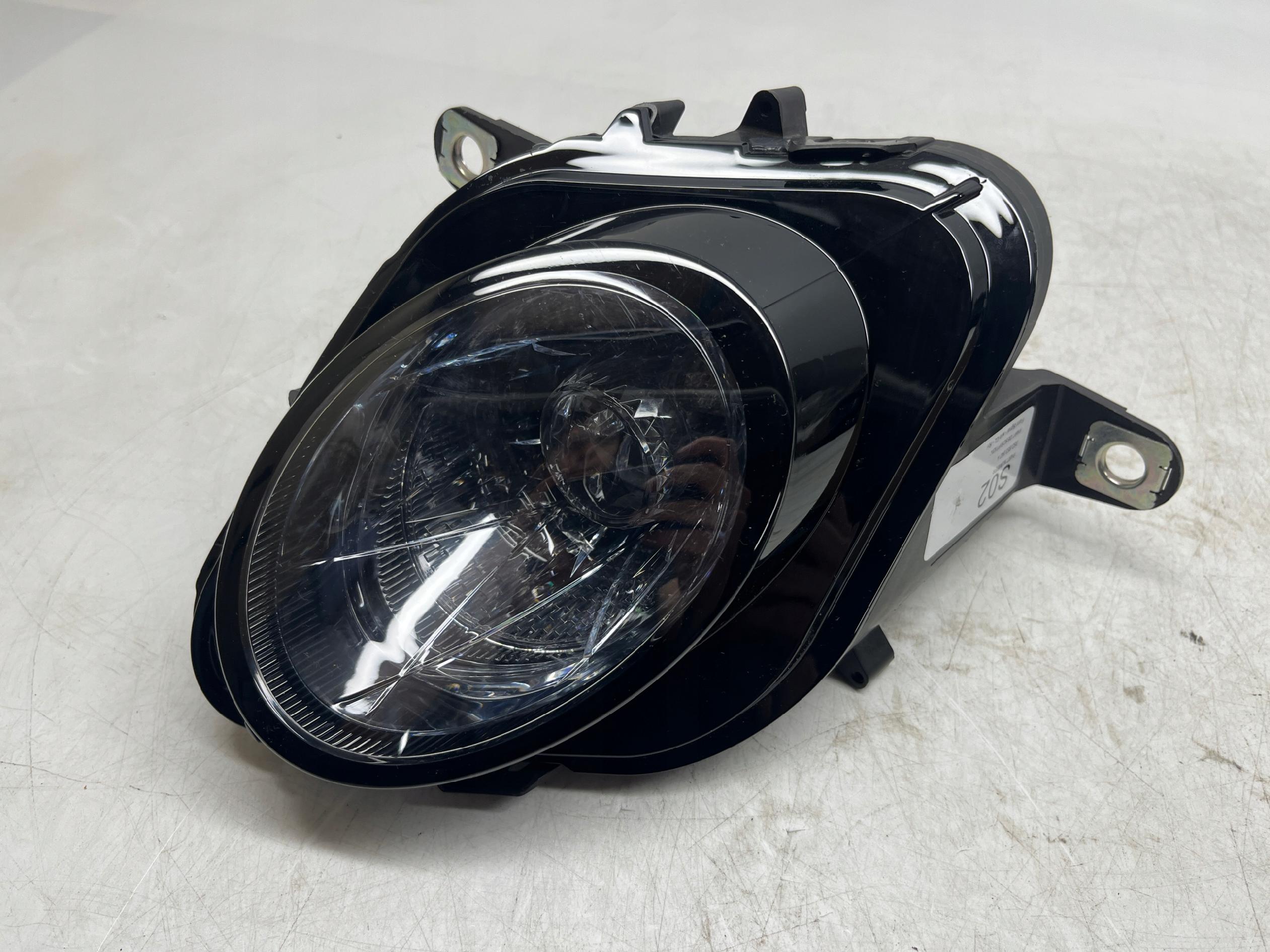 BENTLEY CONTINENTAL GT LAMPA PRAWA KIERUNKOWSKAZ DRL HALOGEN LED 3SD953042A