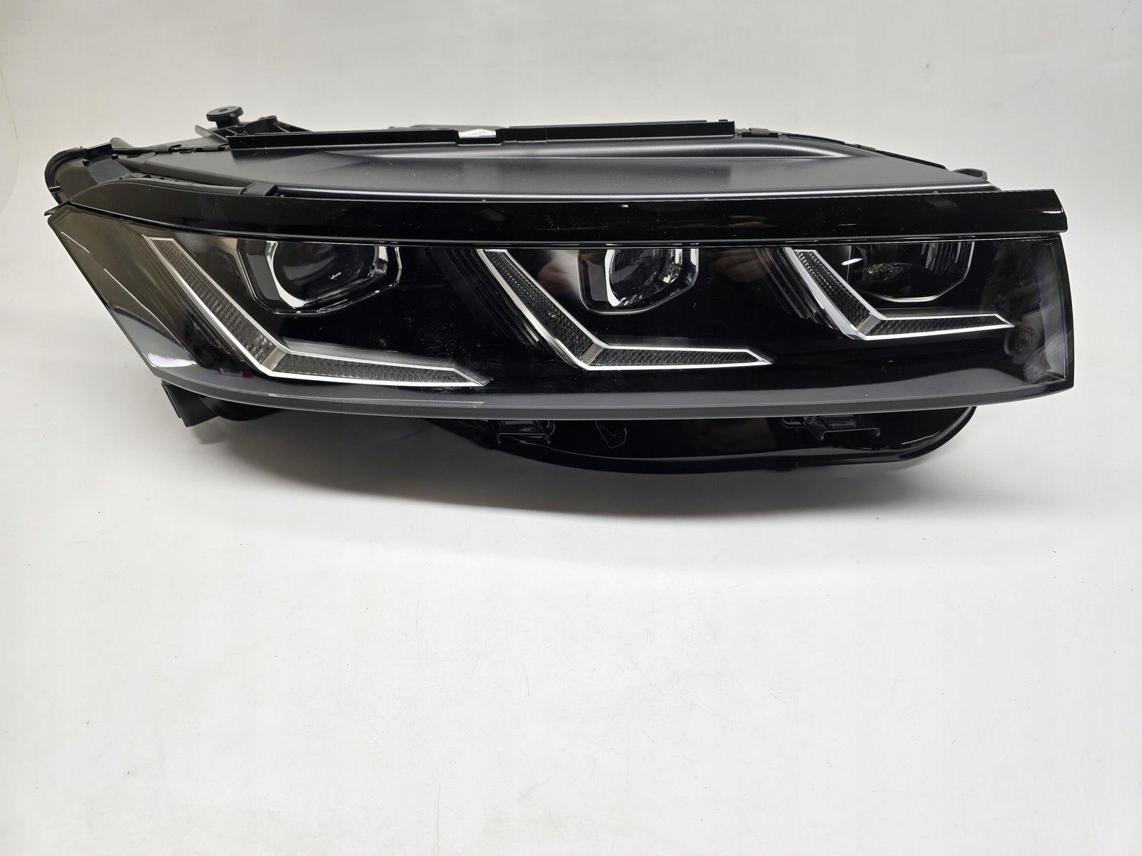 VW TOUAREG III LIFT LAMPA PRAWY PRZÓD FULL LED IQ.LIGHT 761941082AB