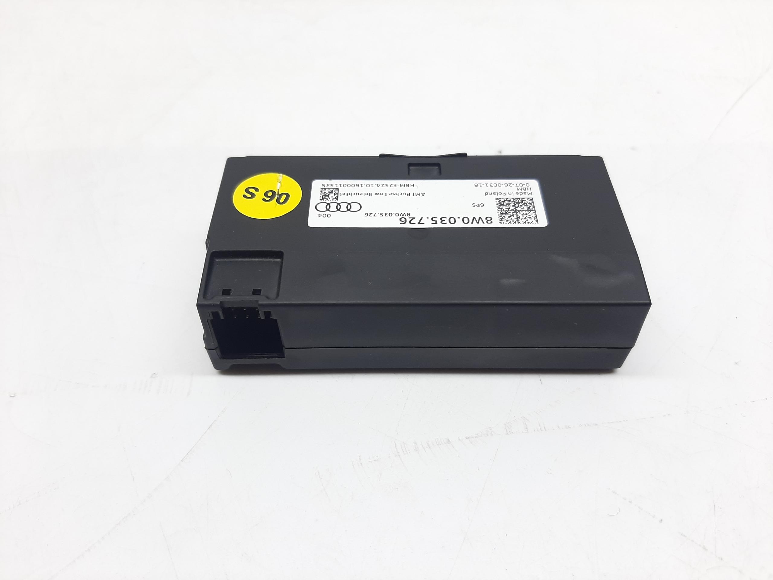 AUDI A4 B9 GNIAZDO PORT USB AUX 8W0035726