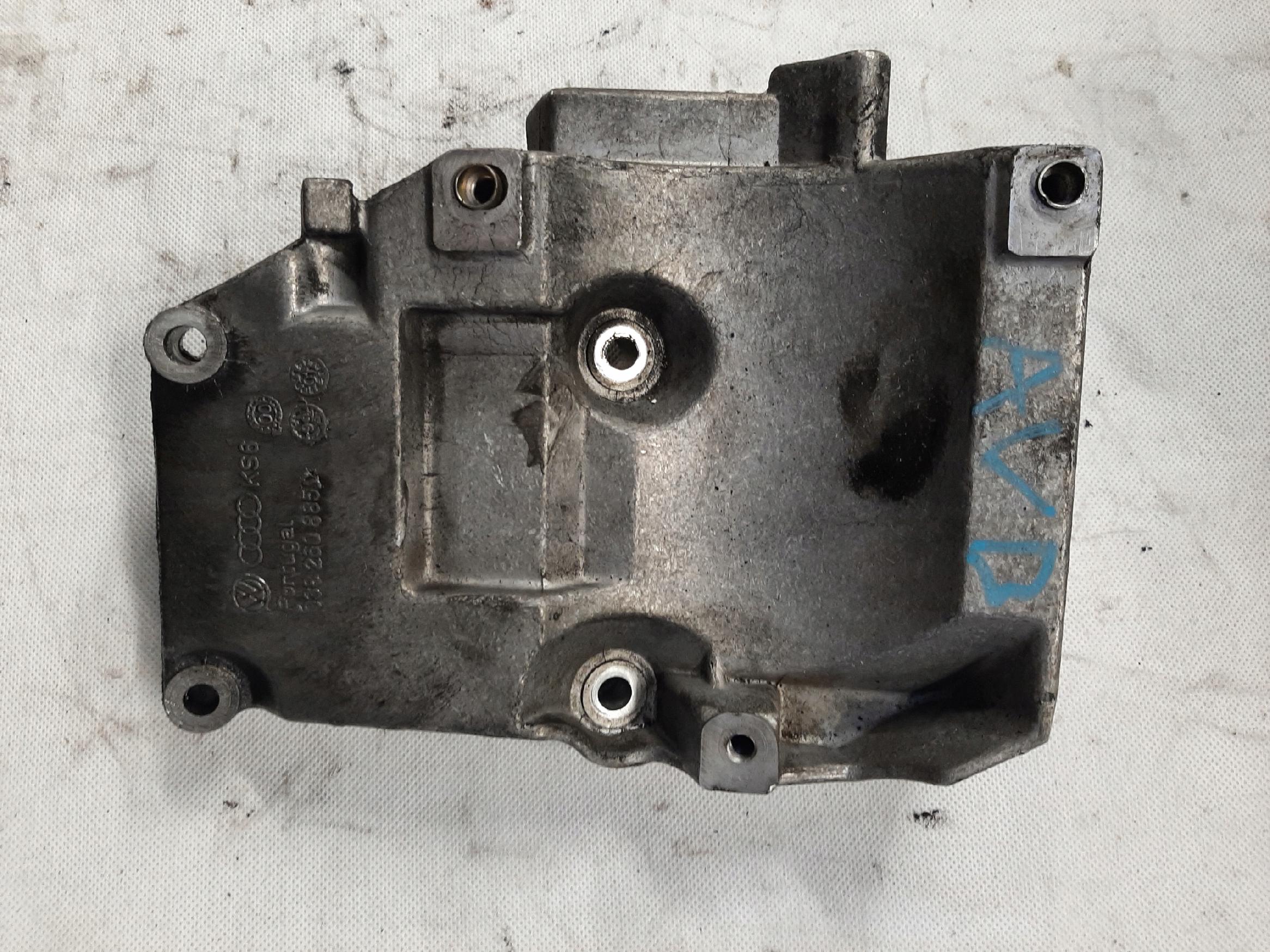 AUDI VW ŁAPA MOCOWANIE STELAŻ 038260885C