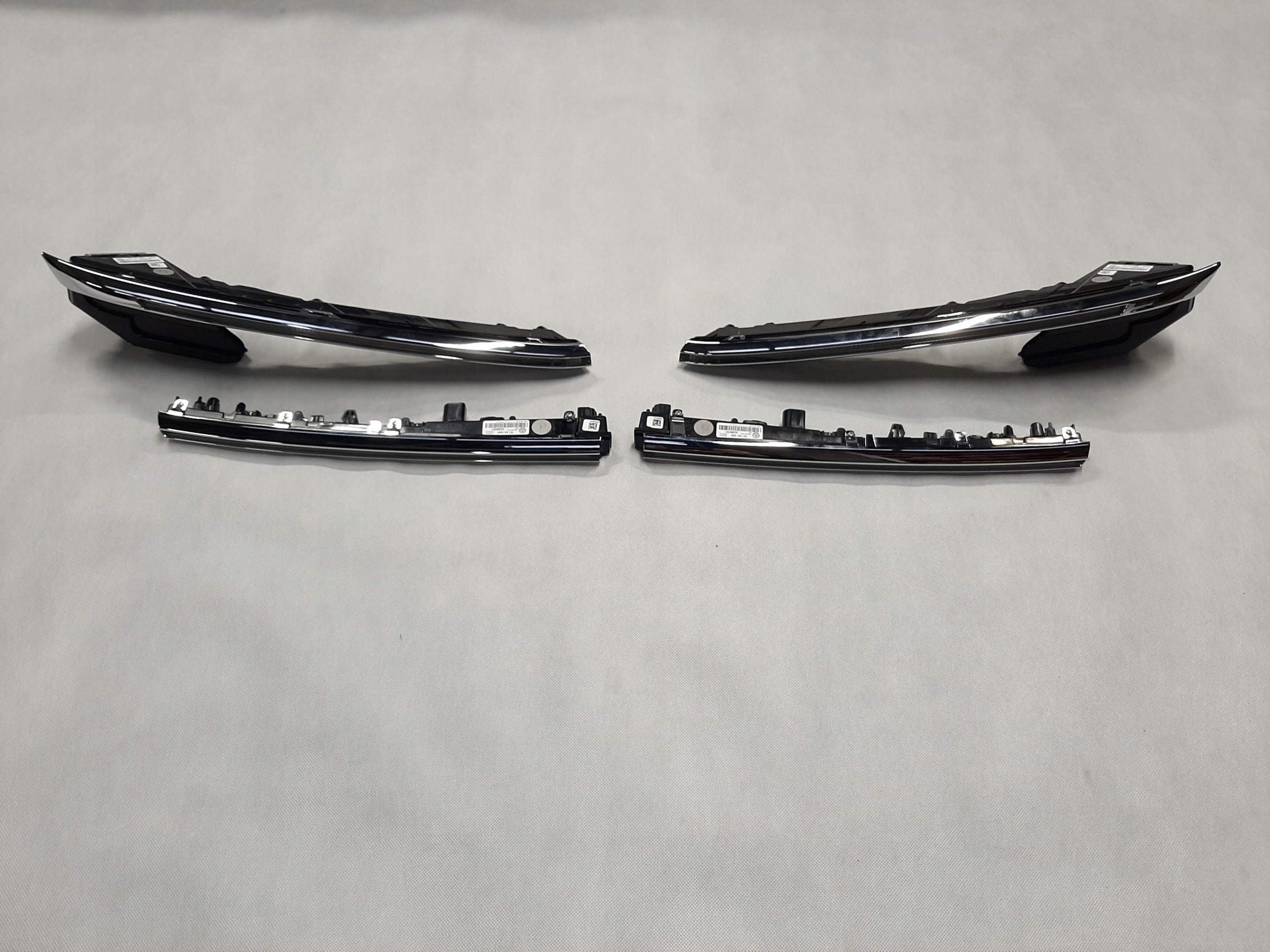 VW TOUAREG lift LAMPA LED DRL 761941056 761941055 761941654 komplet