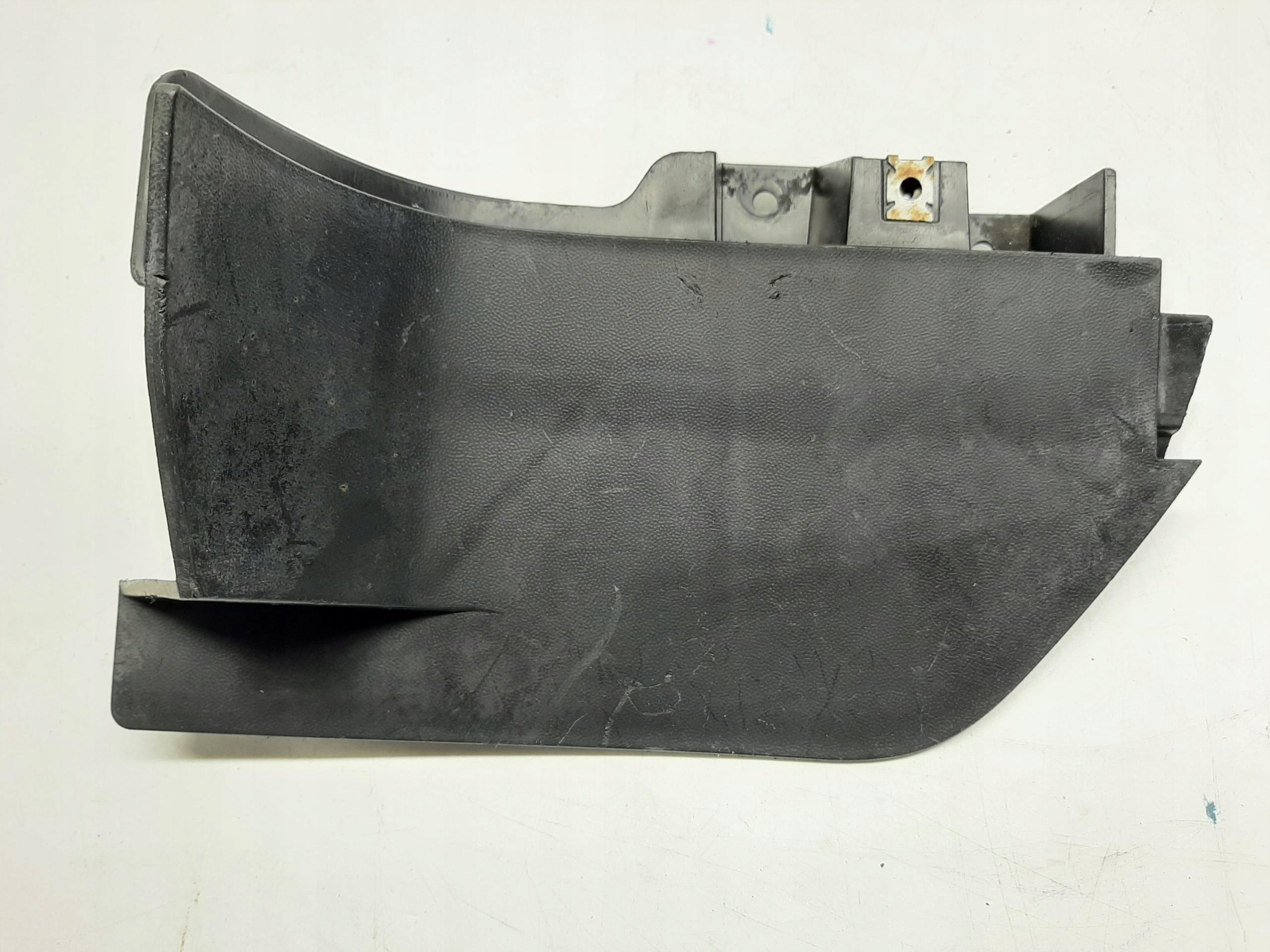 VW TOUAREG II CHLAPACZ BŁOTNIK OSŁONA DOKŁADKA PRAWY TYŁ 7P6854856