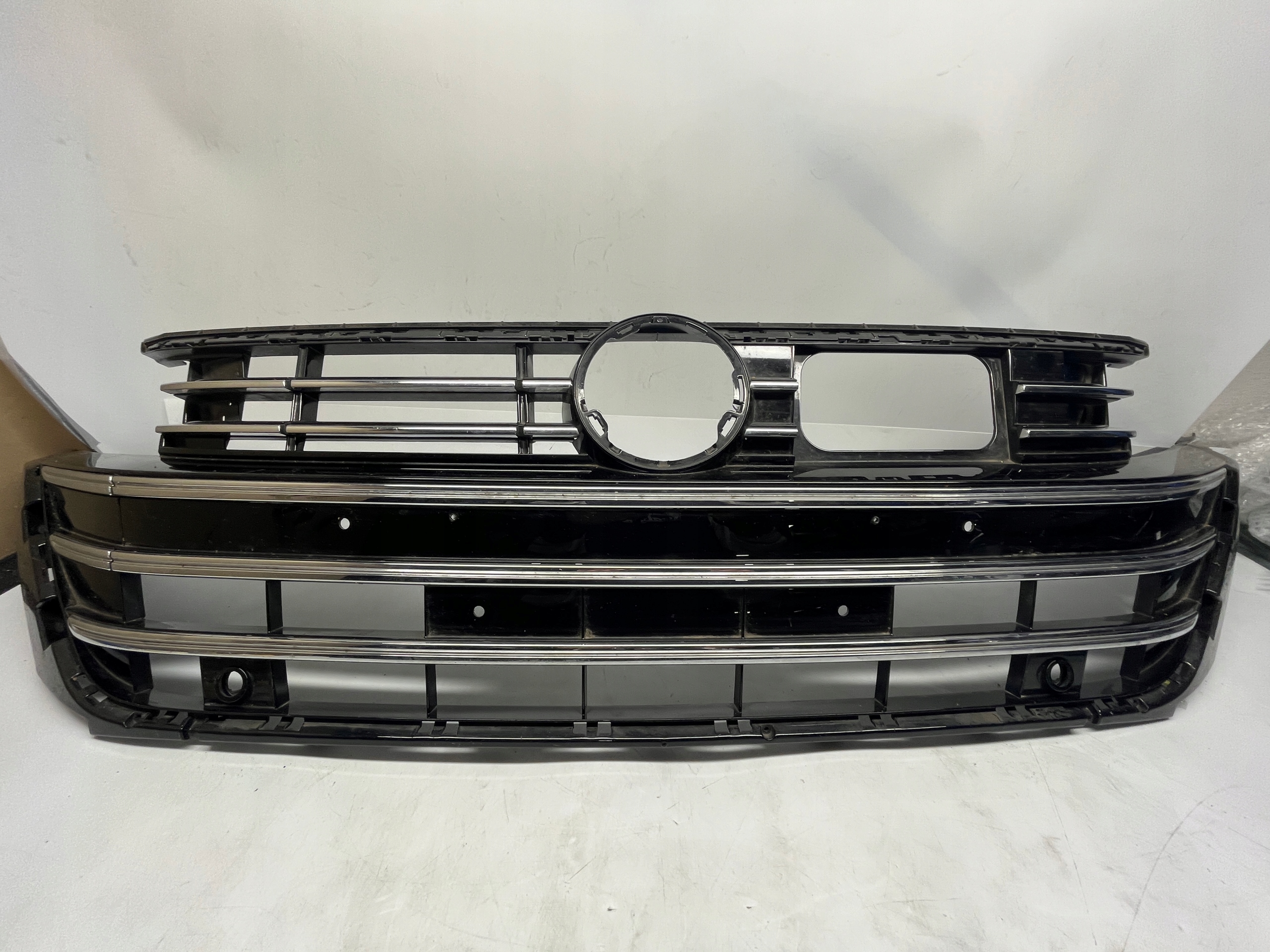 VW ARTEON ATRAPA GRILL PRZÓD R-LINE 3G8853651BJ