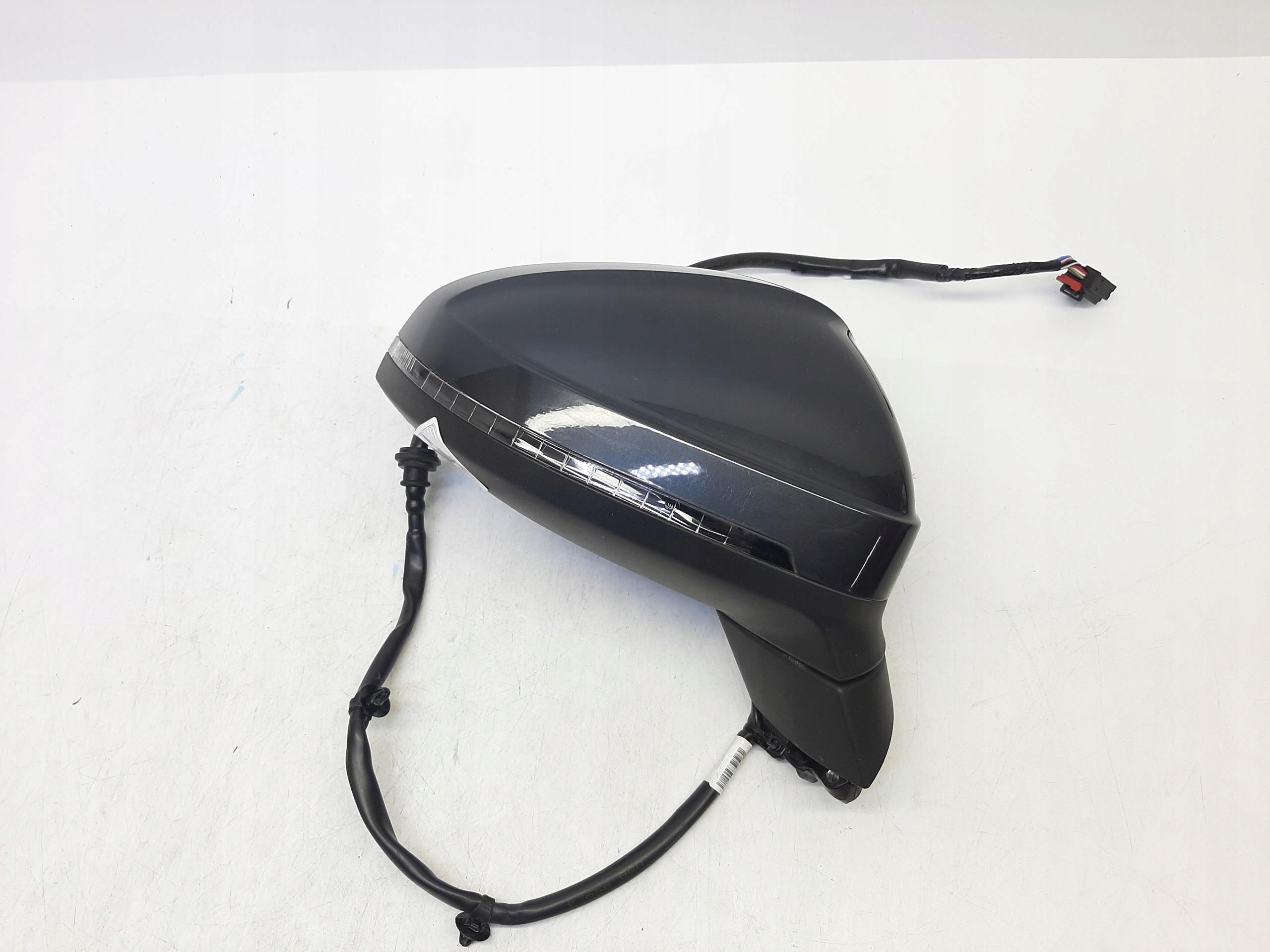 AUDI A5 SPORTBACK II LIFT 2021- 2.0 TDI LUSTERKO PRAWE 10 PIN LX7L