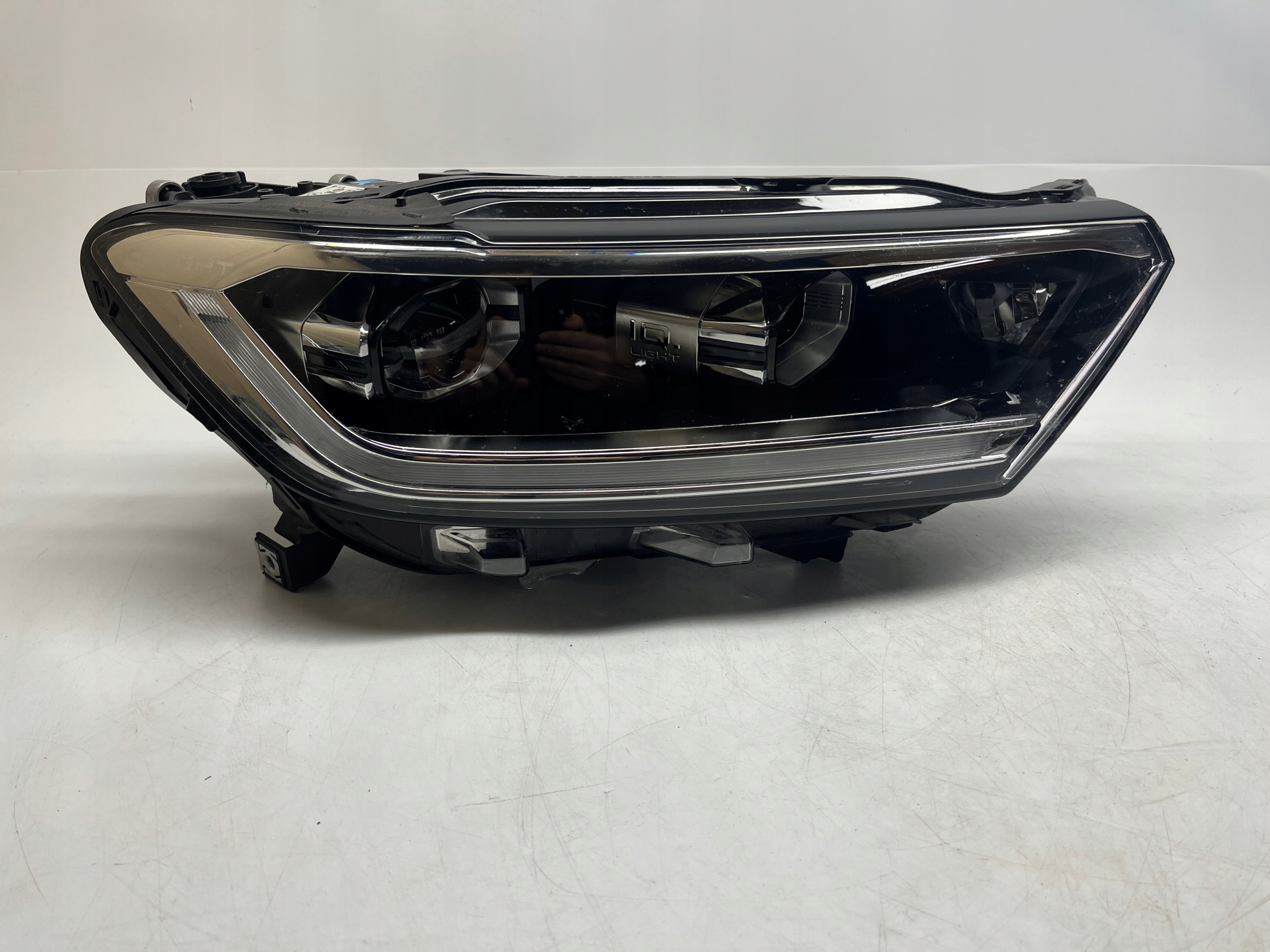Volkswagen T-ROC REFLEKTOR LAMPA PRAWA PRZÓD LED MATRIX BEAM 2GA941036AK