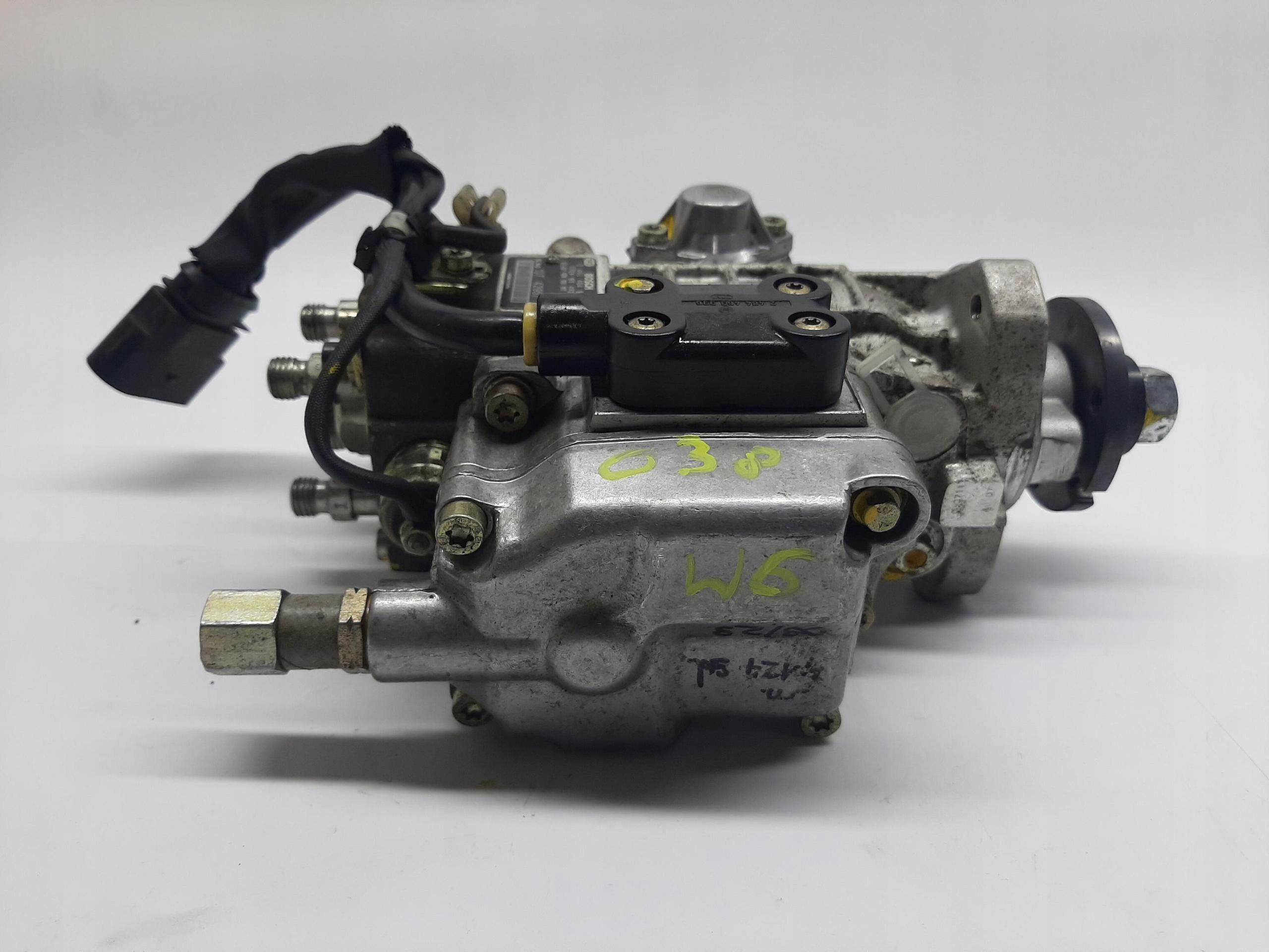 VW GOLF IV POMPA WTRYSKOWA 1.9 TDI 038130107B 0460404972