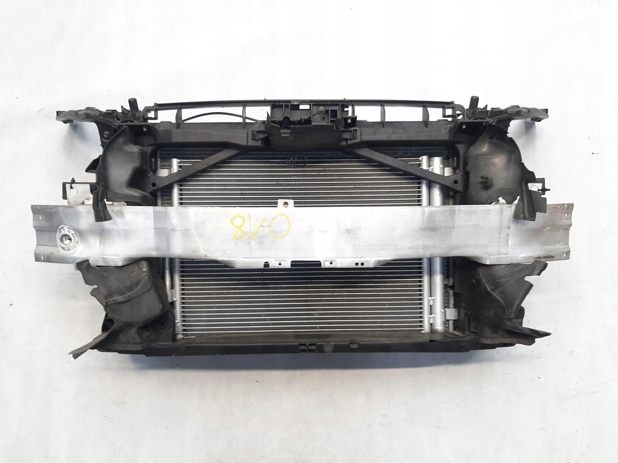 AUDI A3 8V HATCHBACK PAS WZMOCNIENIE PRZÓD CHŁODNICE KOMPLET 5Q0121205AL