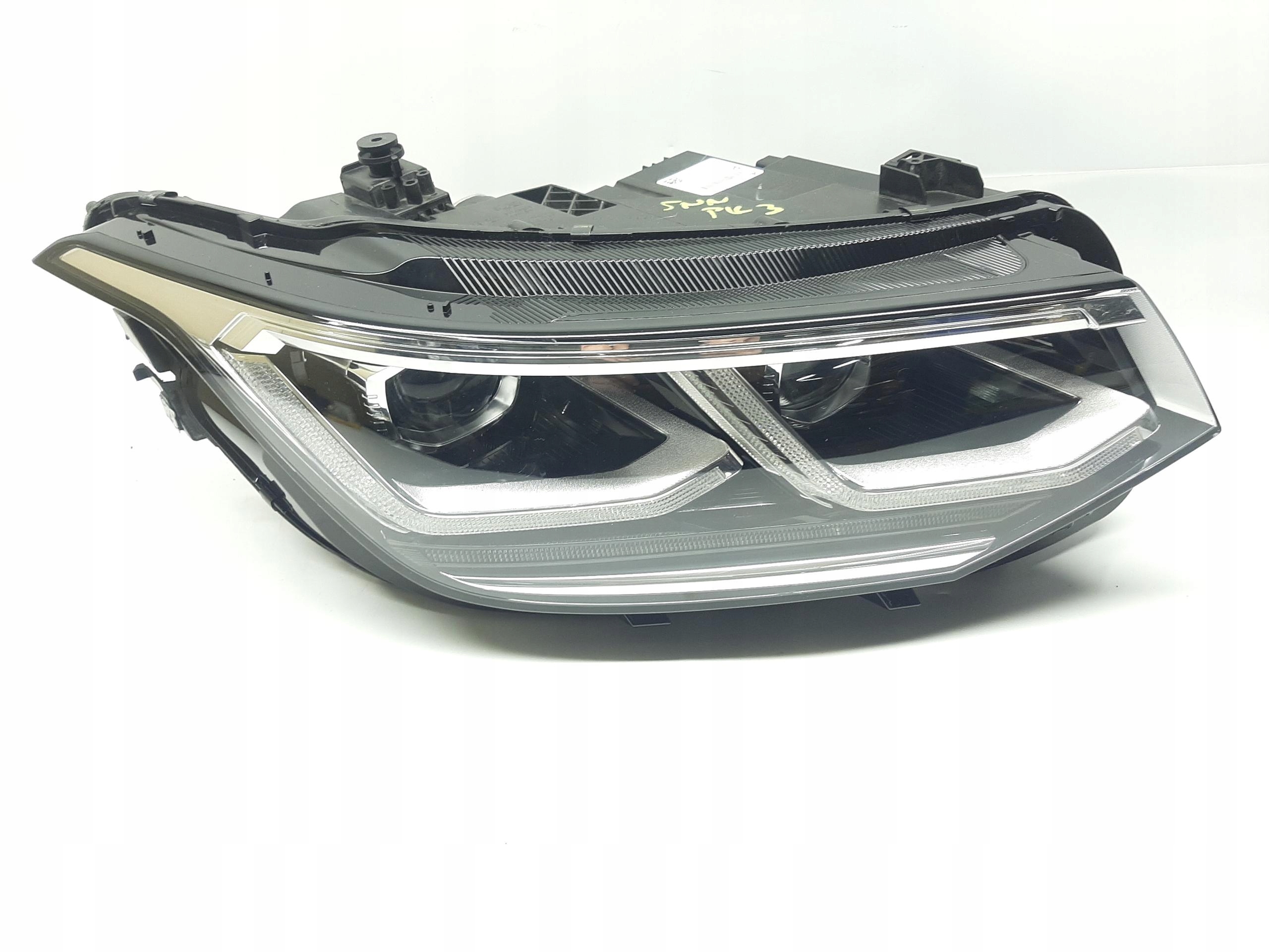 VW TIGUAN II LIFT 2020- LAMPA REFLEKTOR PRAWY PRZÓD IQ.LIGHT 5NN941082D