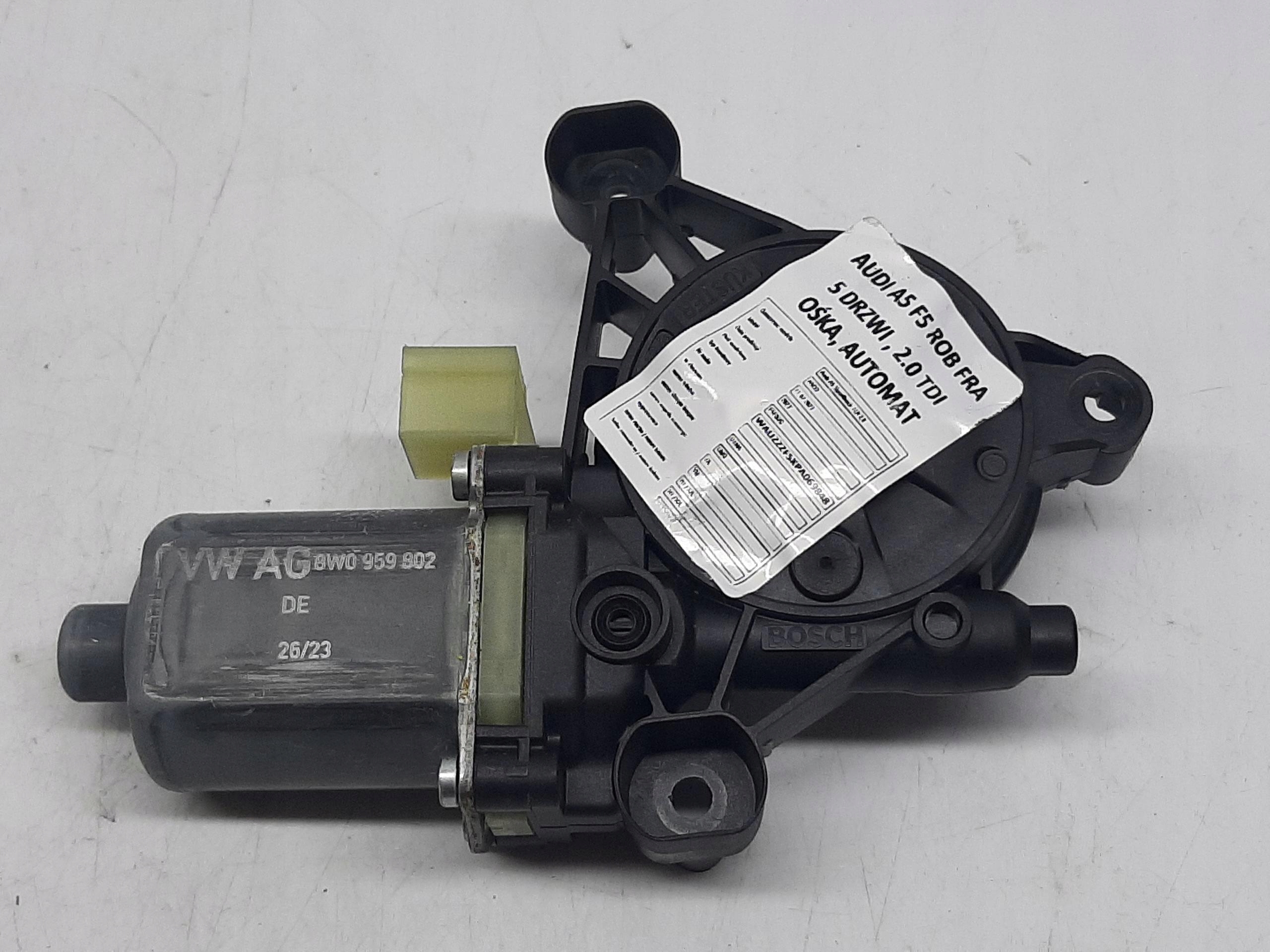 AUDI A5 SPORTBACK II 21- SILNICZEK PODNOSZENIA SZYBY PRAWY TYŁ 8W0959802