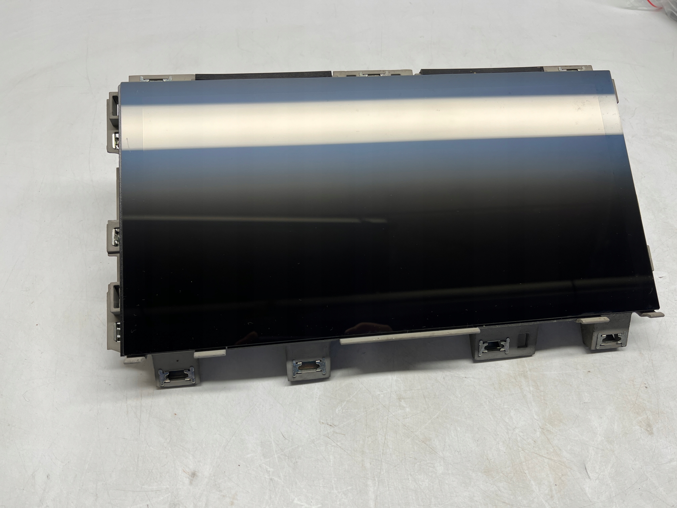AUDI Q4 E-TRON EKRAN WYŚWIETLACZ MONITOR PANEL 89A919605