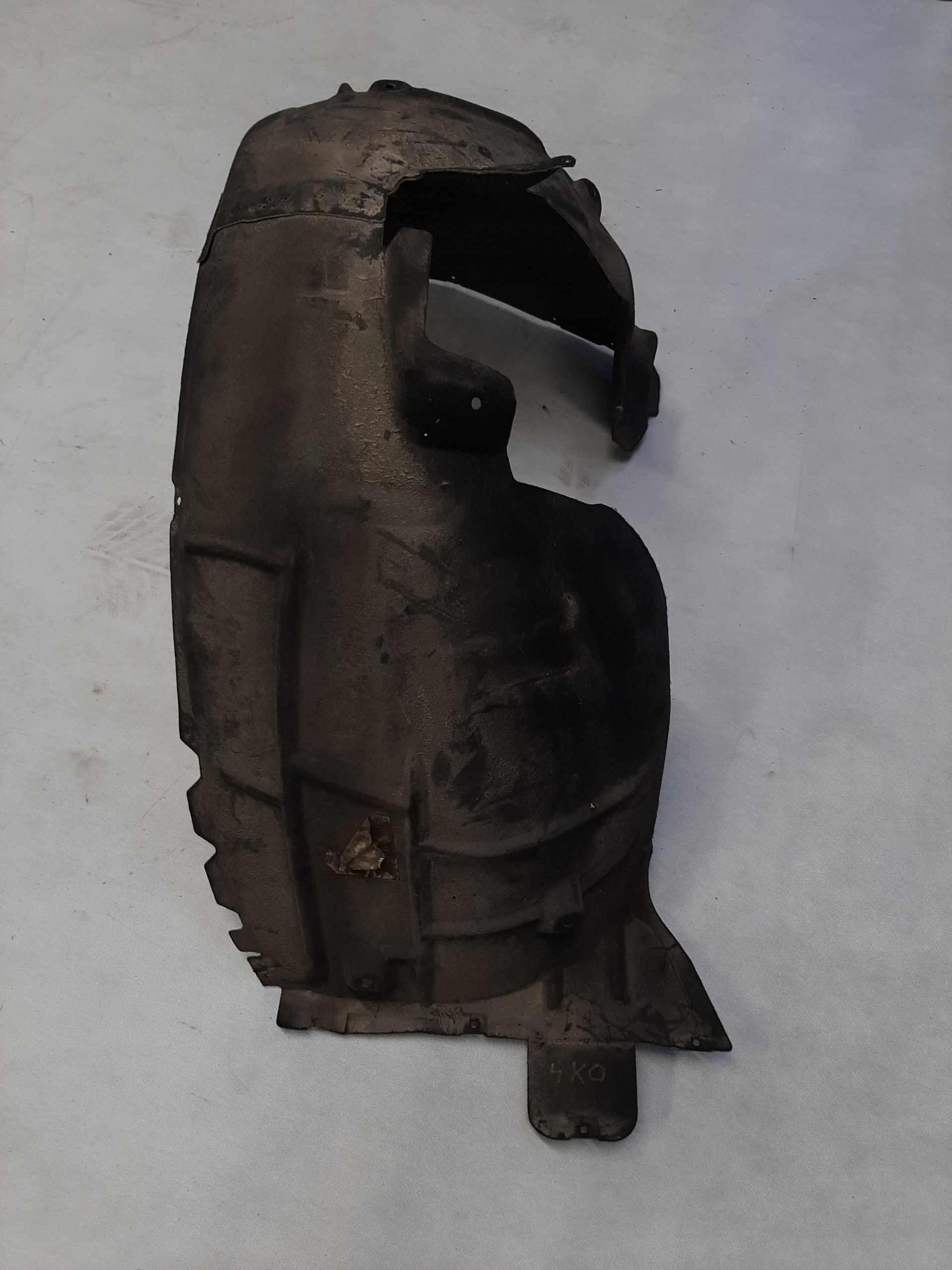 AUDI A6 C8 NADKOLE OSŁONA PRZECIWBŁOTNA LEWY PRZÓD 4K0821171M