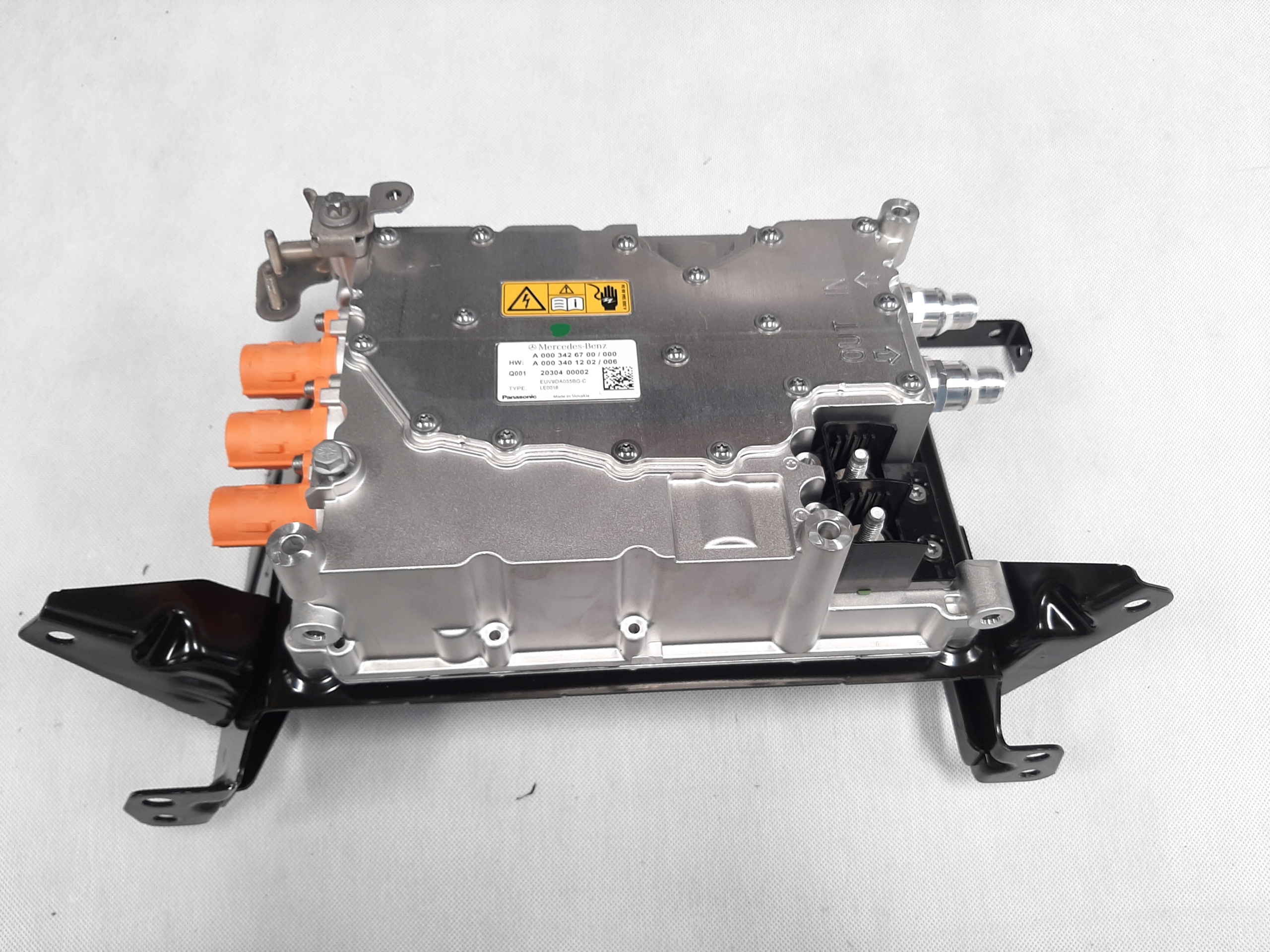 MERCEDES-BENZ EQA H243 EQB X243 PRZETWORNICA NAPIĘCIA INWERTER A0003426700