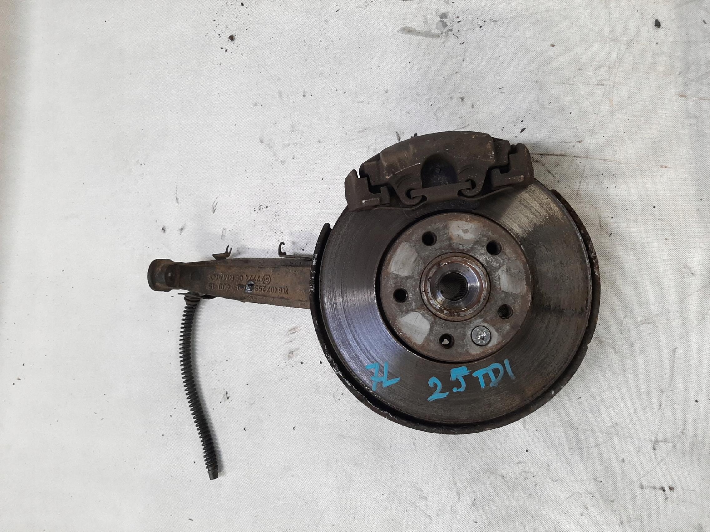 VW TOUAREG I 7L 2.5 TDI 2002- ZWROTNICA PIASTA PRAWY PRZÓD 7L6407258A