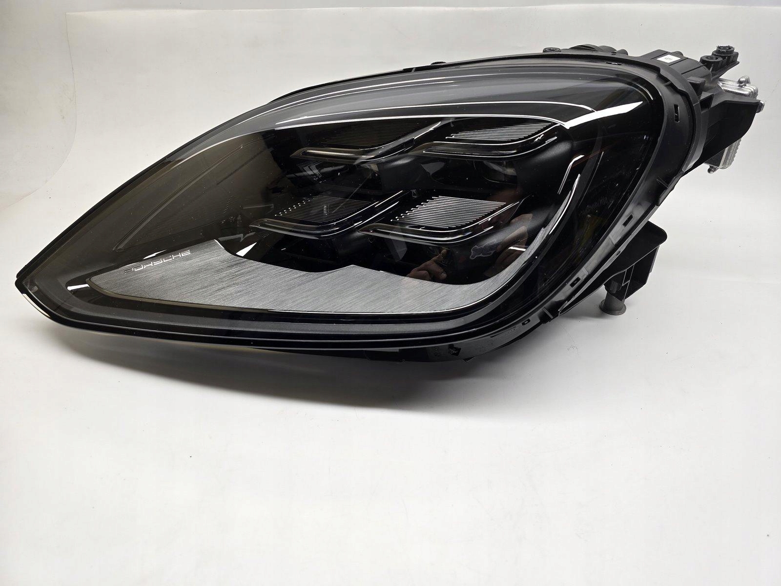 PORSCHE CAYENNE III LIFT LAMPA LEWY PRZÓD FULL LED LASER 9Y0941085T