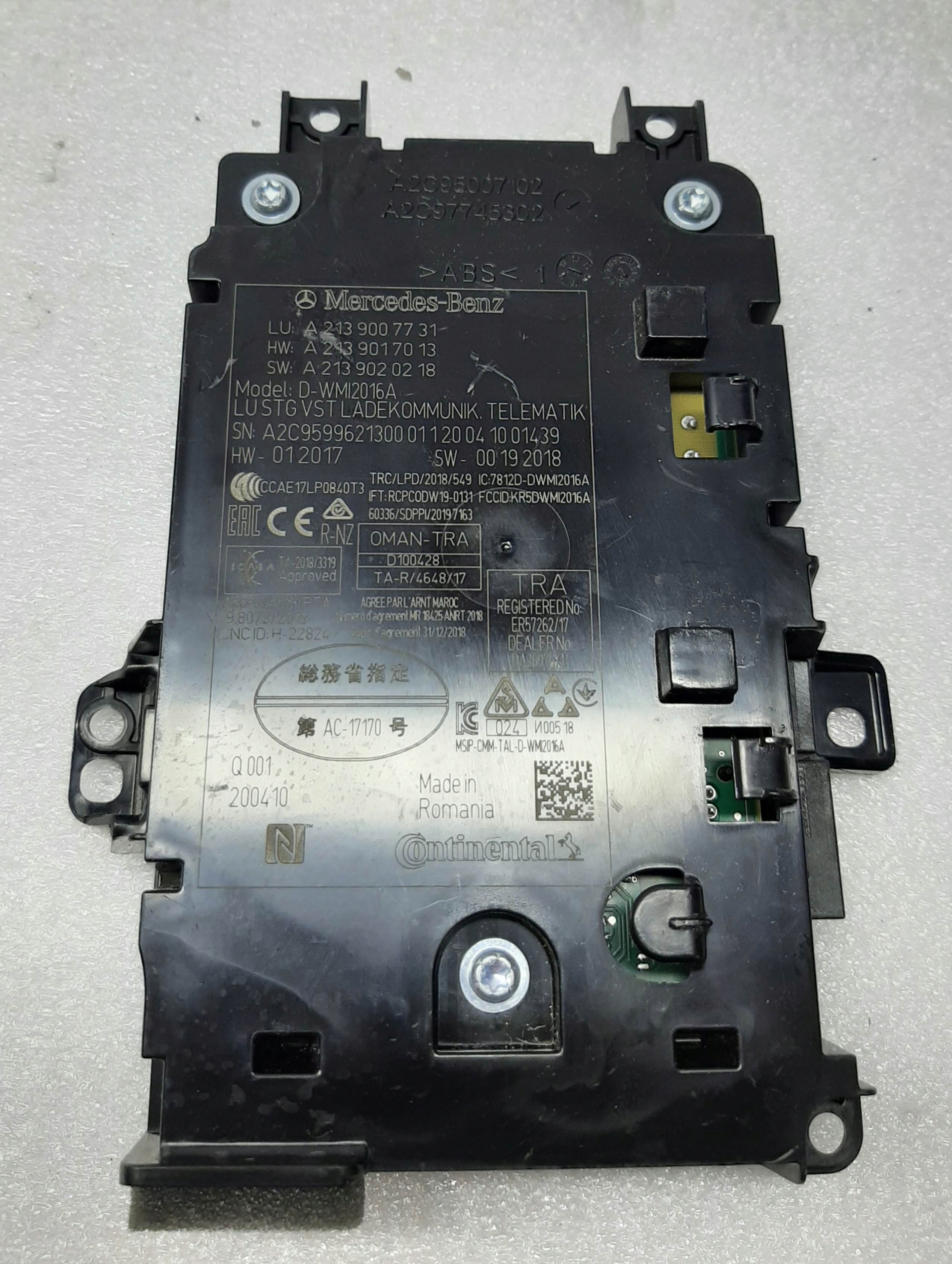 Mercedes-Benz E Ładowarka indukcyjna A2139007731 MODUŁ