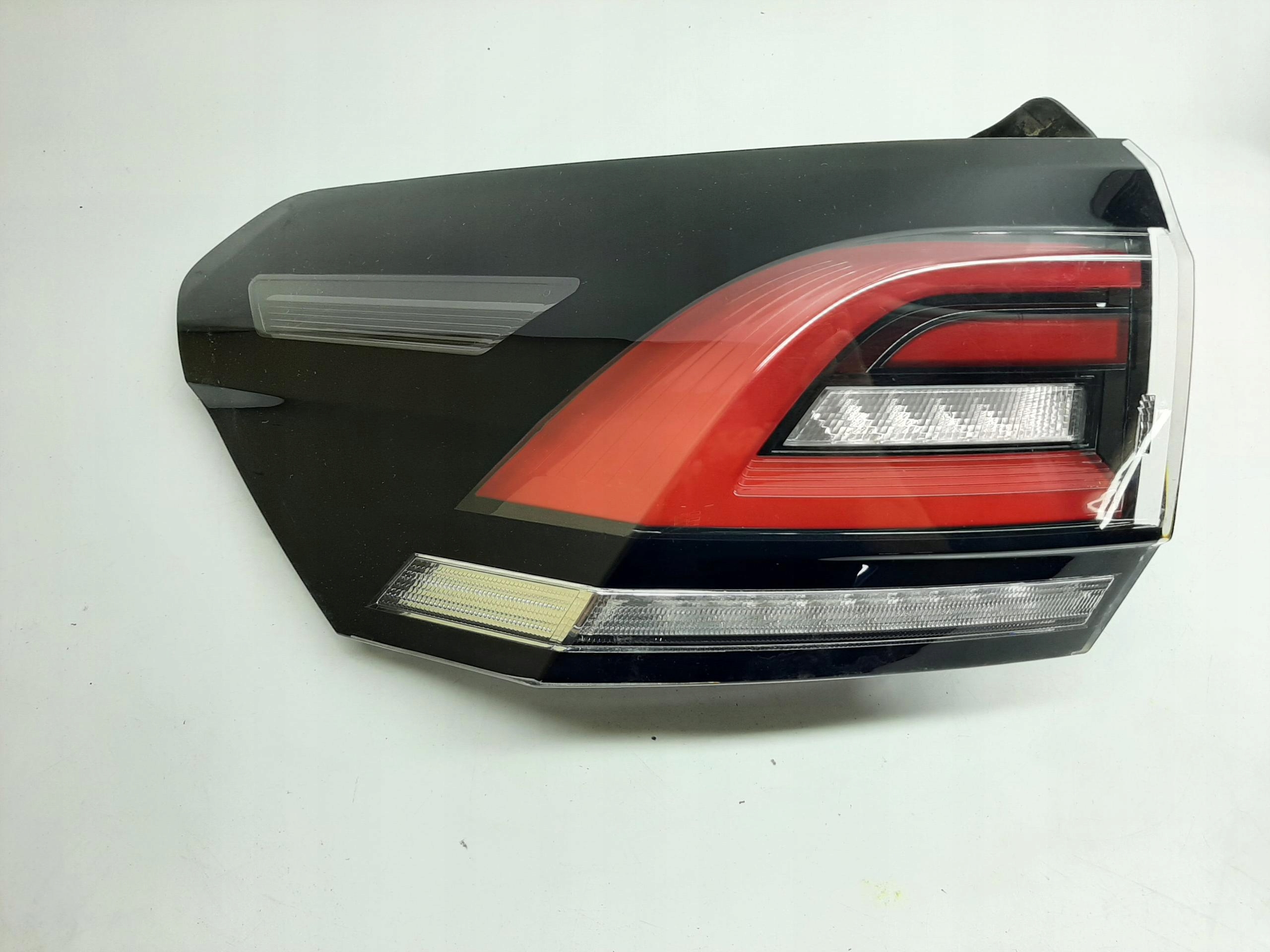 VW TAIGO LAMPA LEWA TYLNA TYŁ LED 2G7945095