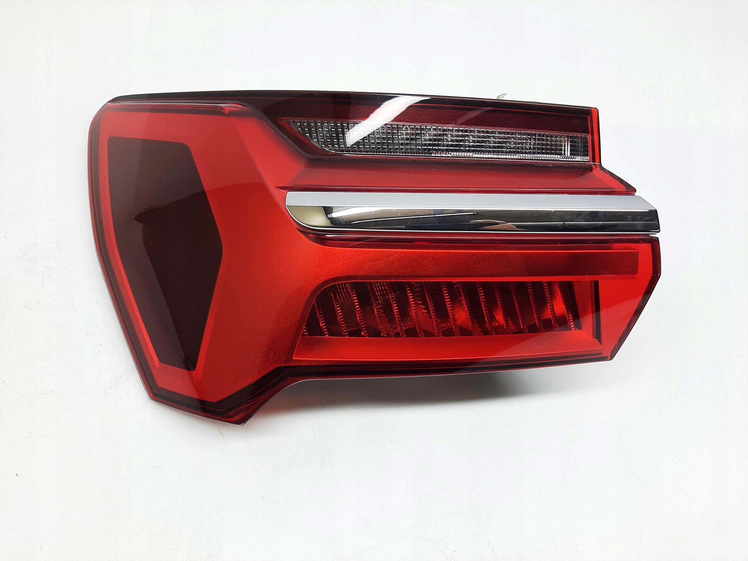 AUDI A6 C8 LAMPA LEWA TYLNA TYŁ LED 4K5945069