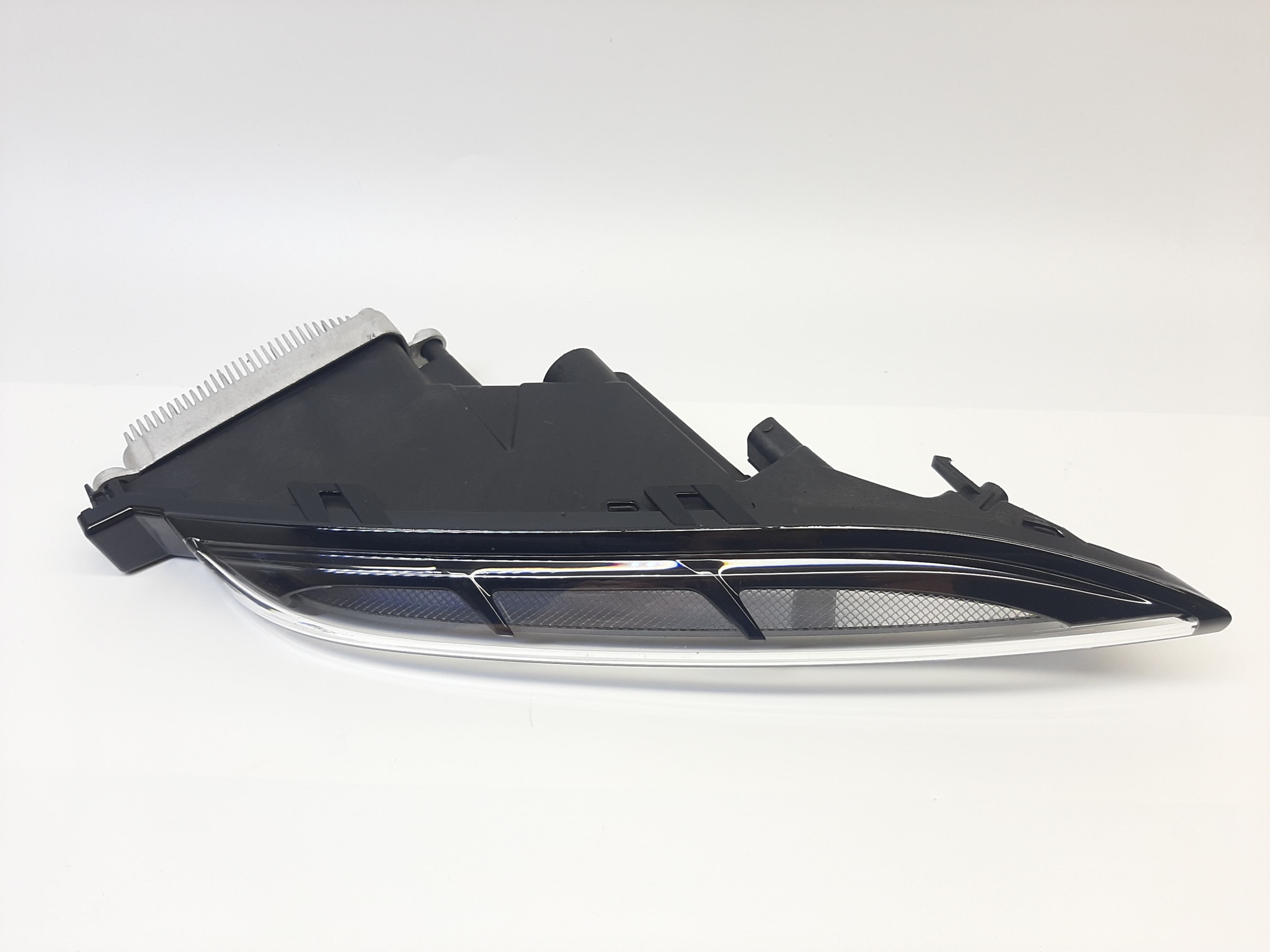 PORSCHE MACAN ŚWIATŁO LED DRL PRAWE 95B953082B
