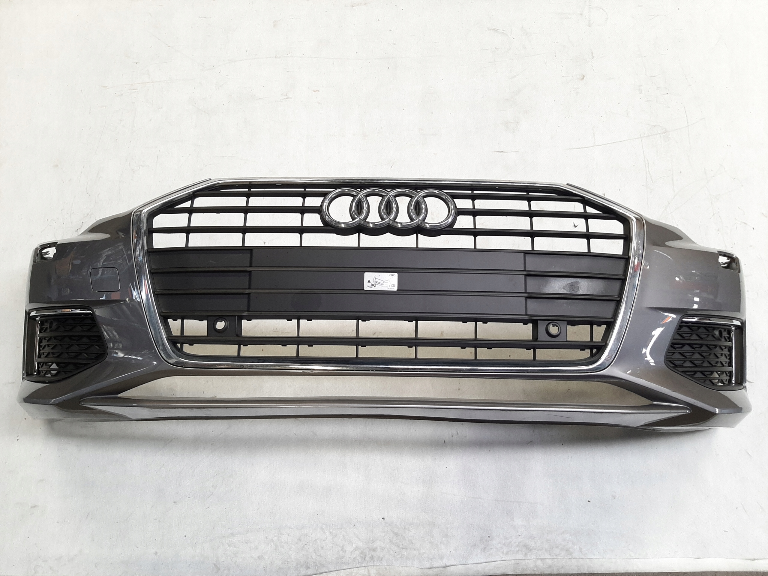 AUDI A6 C8 ZDERZAK PRZEDNI 4K0807437