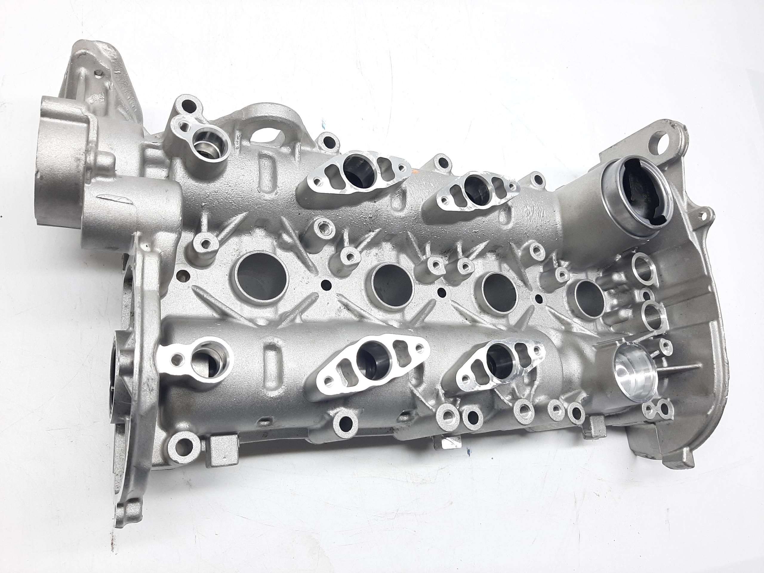 AUDI VW SKODA SEAT GŁOWICA POKRYWA WAŁKI ROZRZĄDU 04E103473CH - obrazek 2