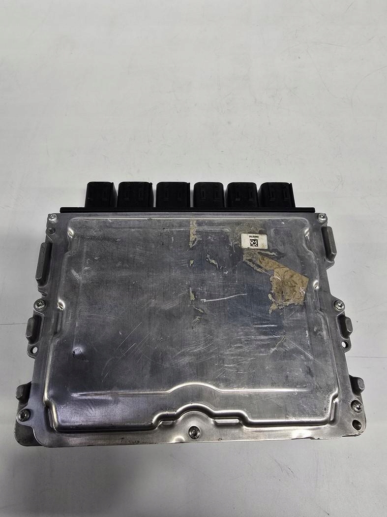 BMW F39 F48 KOMPUTER SILNIKA 8472346 0281034736