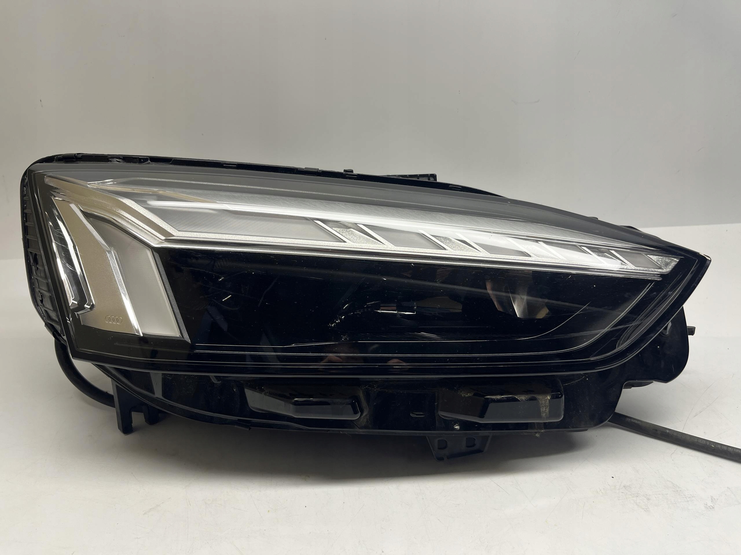 AUDI A5 Reflektor lampa Prawa Full LED Matrix 8W6941040
