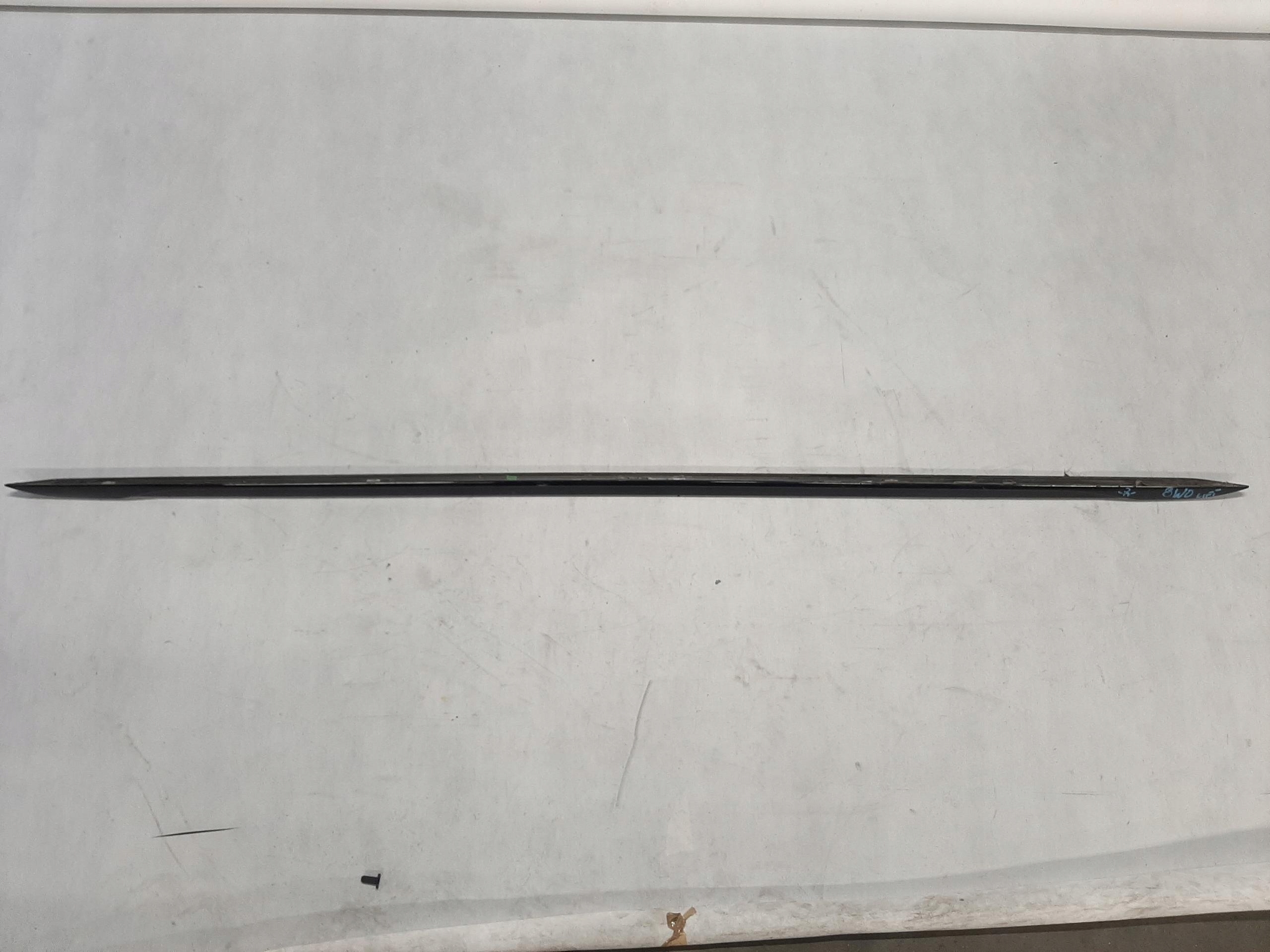 AUDI A4 B9 LISTWA PROGOWA PRAWA S-LINE 8W0853932A