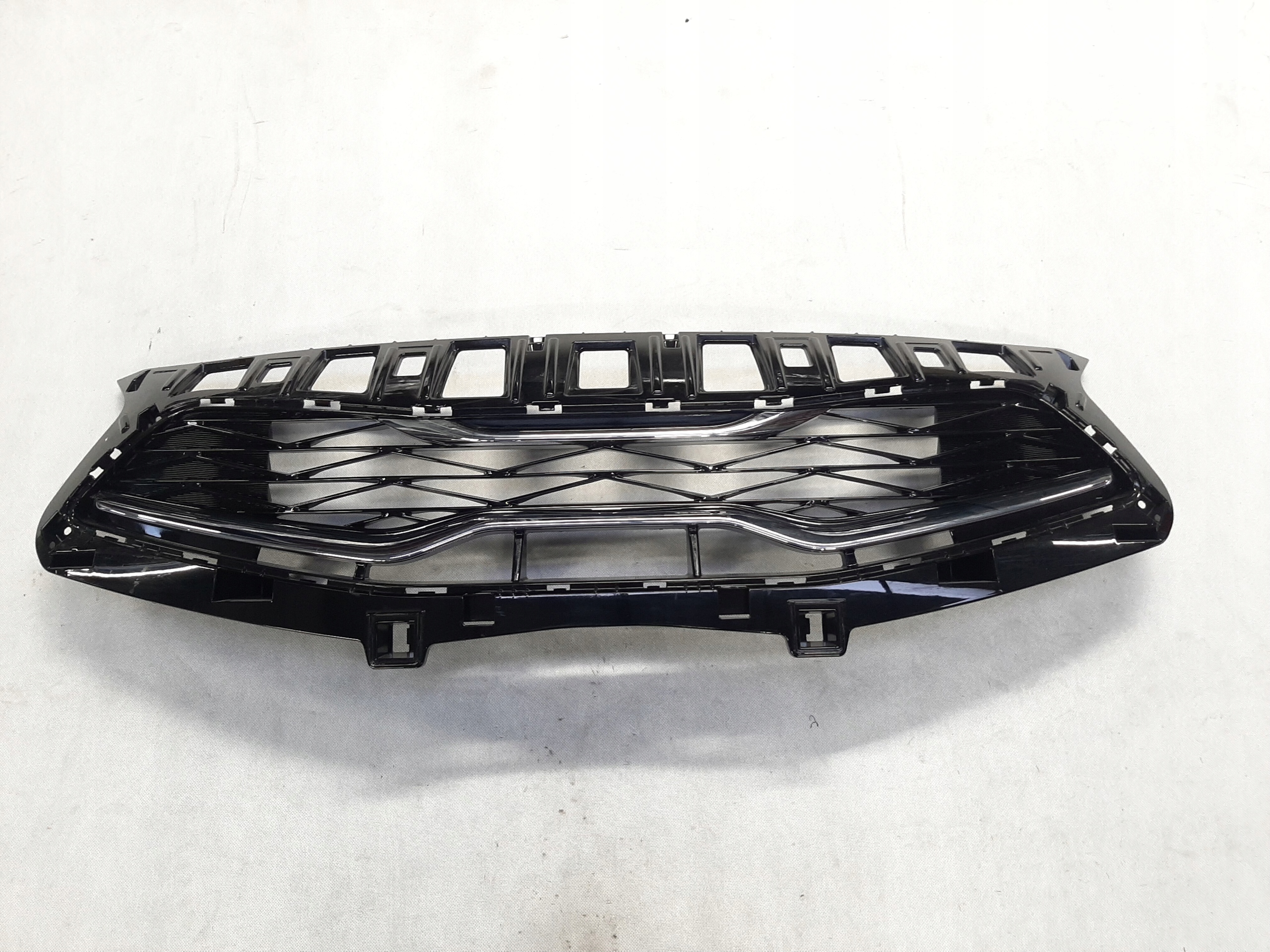 KIA CEED III LIFT 2021- ATRAPA CHŁODNICY GRILL 86351-J7DB0 86350-J7DB0