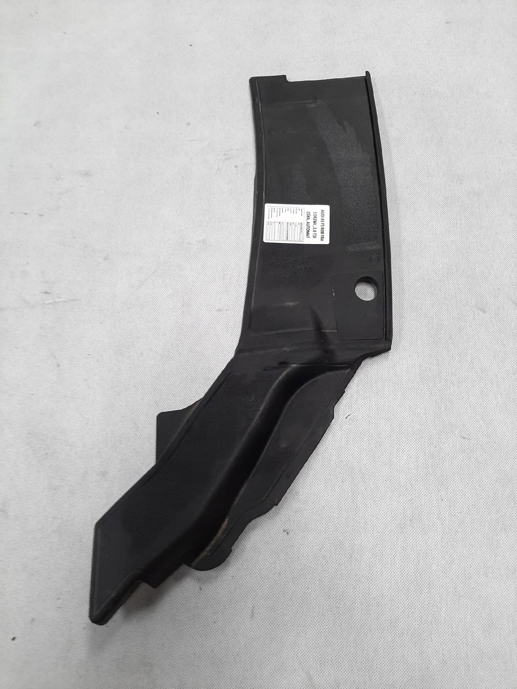 OSŁONA NAKŁADKA REFLEKTORA LEWA AUDI A5 SPORTBACK II LIFT 2020- 8W6805285B