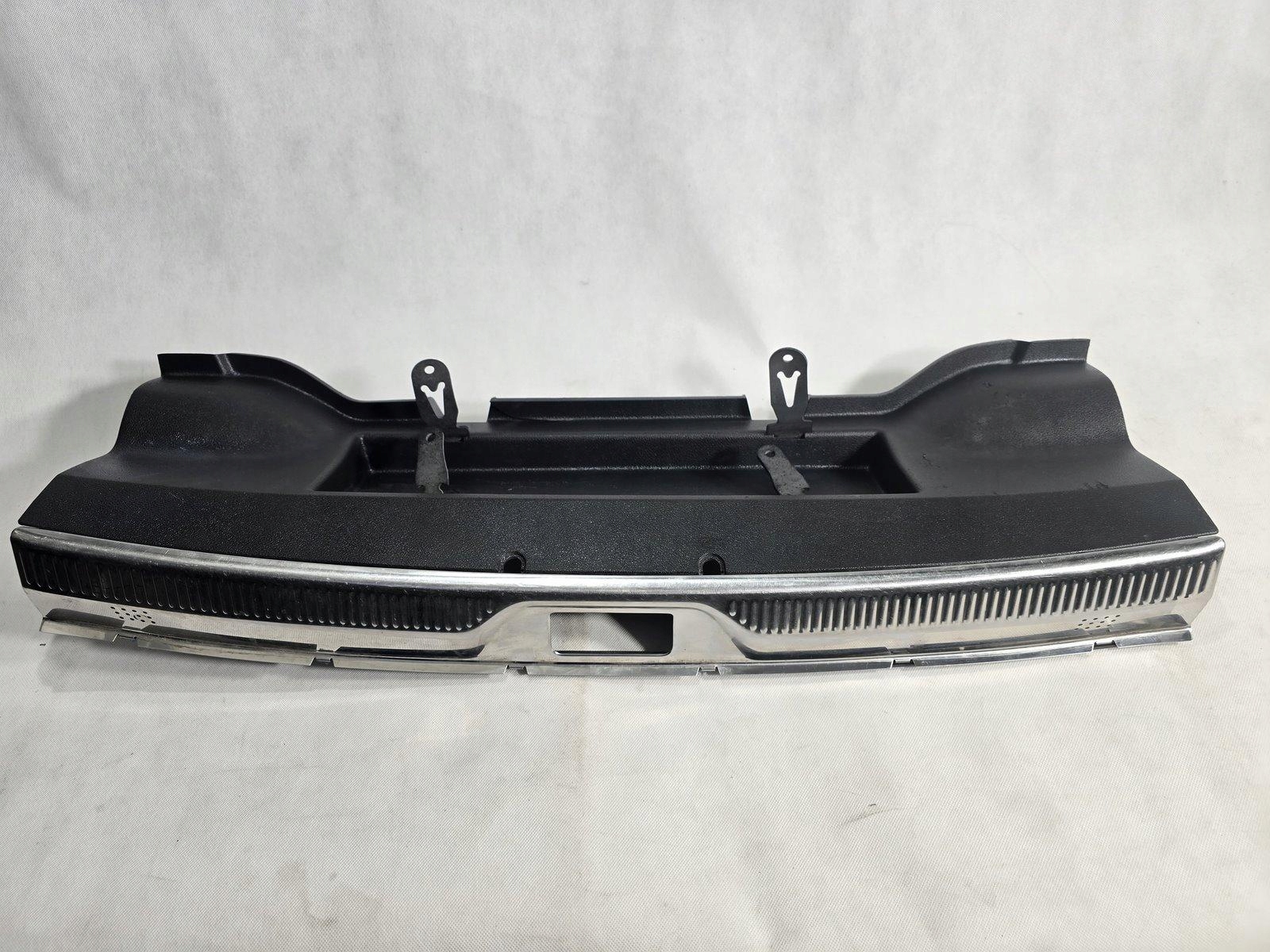 SKODA SUPERB II OSŁONA PASA TYLNEGO TYŁ MASKOWNICA 3T5863459B